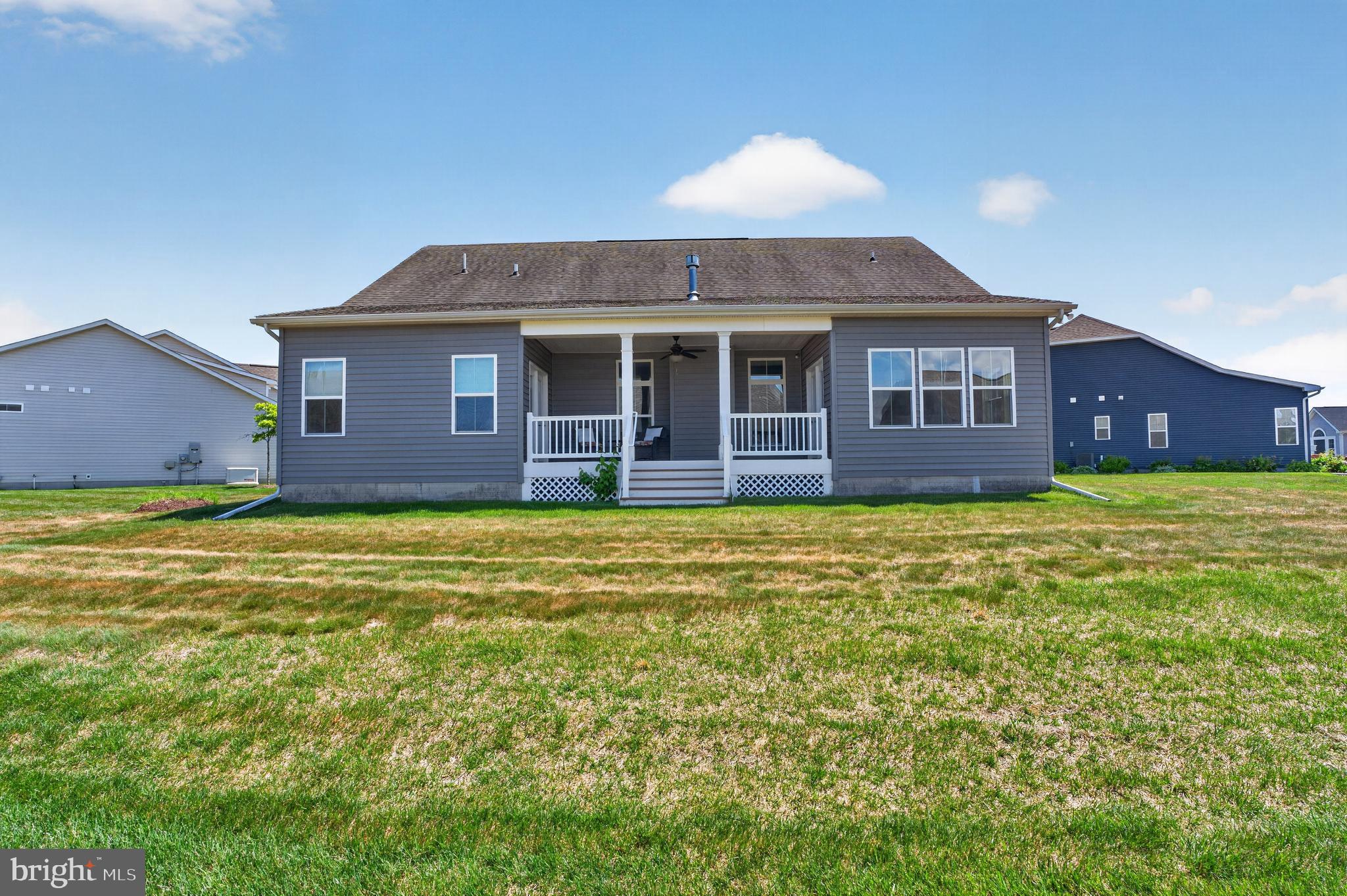 PENINSULA LAKES - Residential