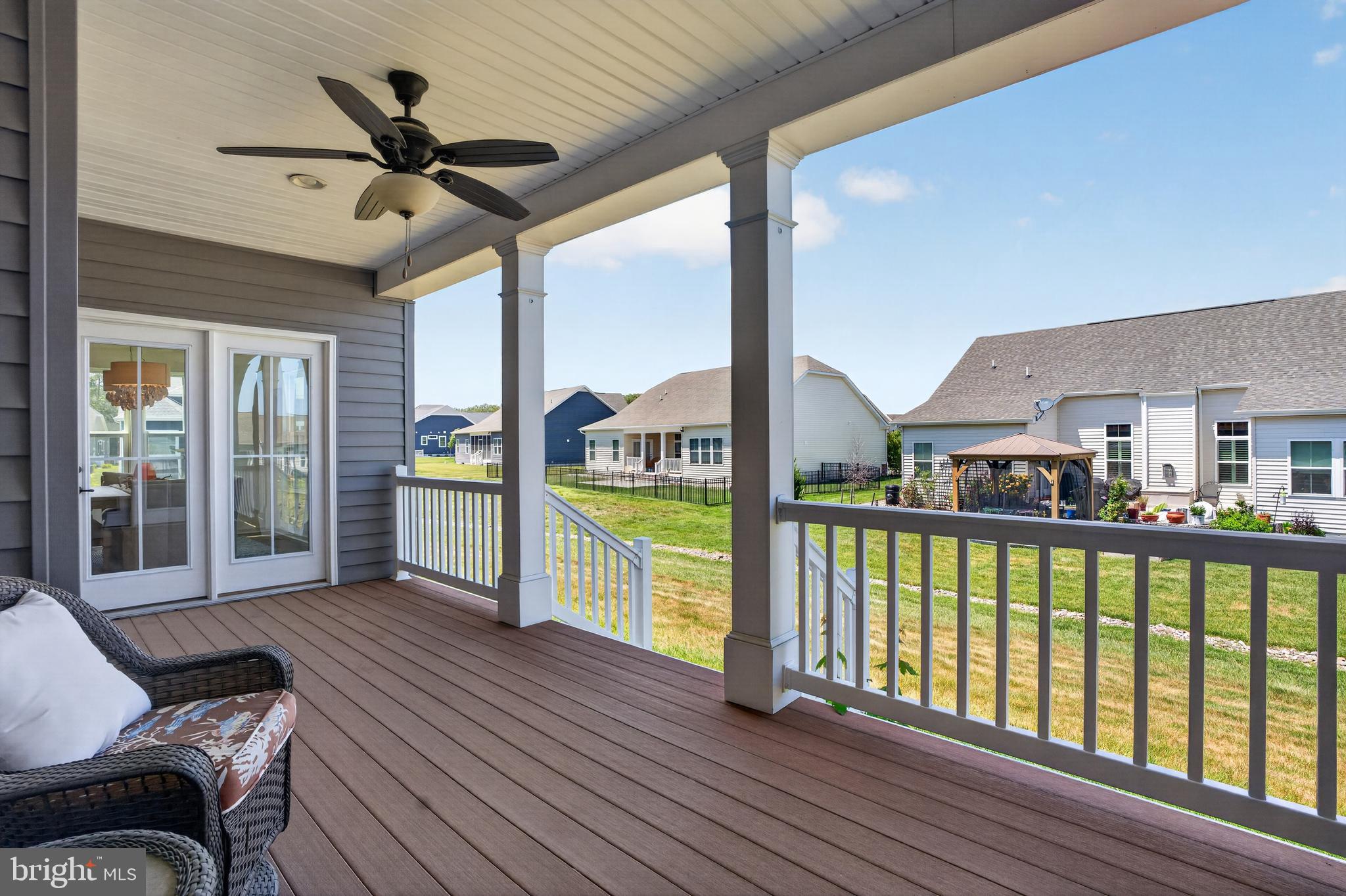 PENINSULA LAKES - Residential