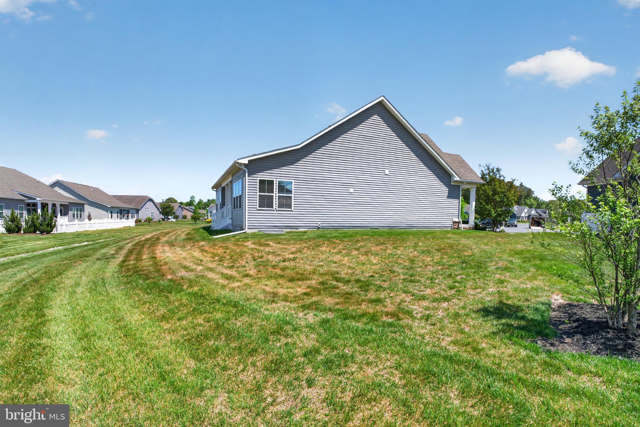 PENINSULA LAKES - Residential