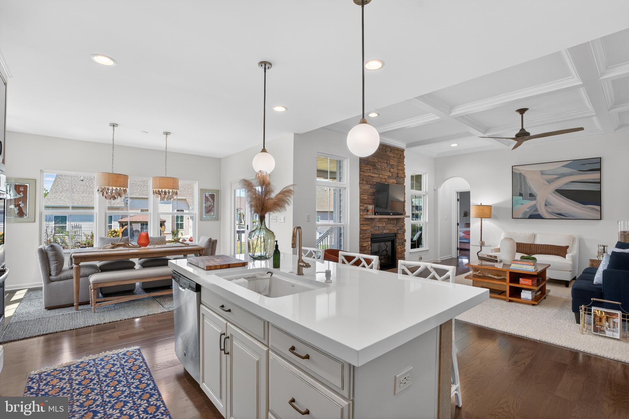 PENINSULA LAKES - Residential