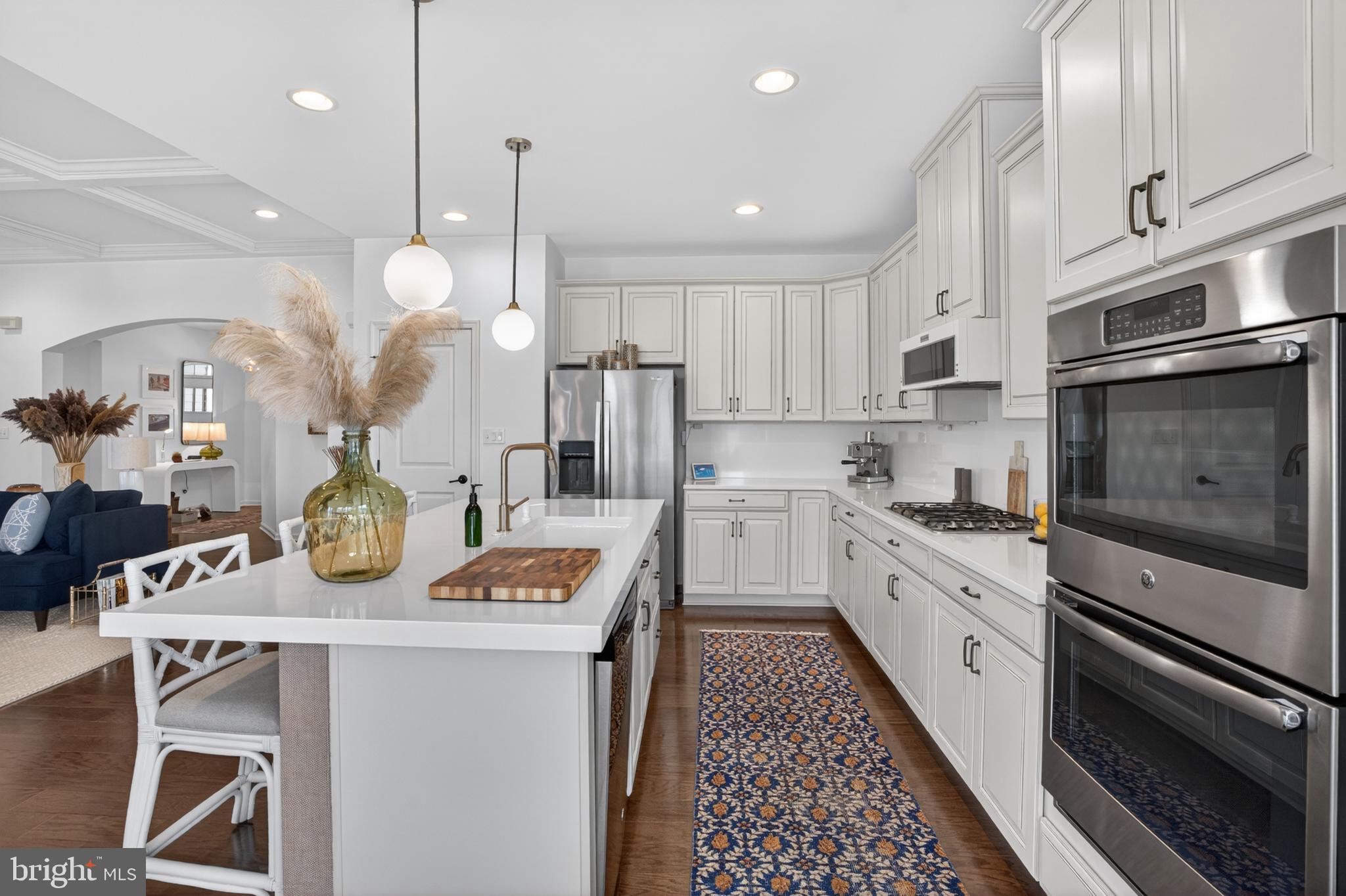 PENINSULA LAKES - Residential