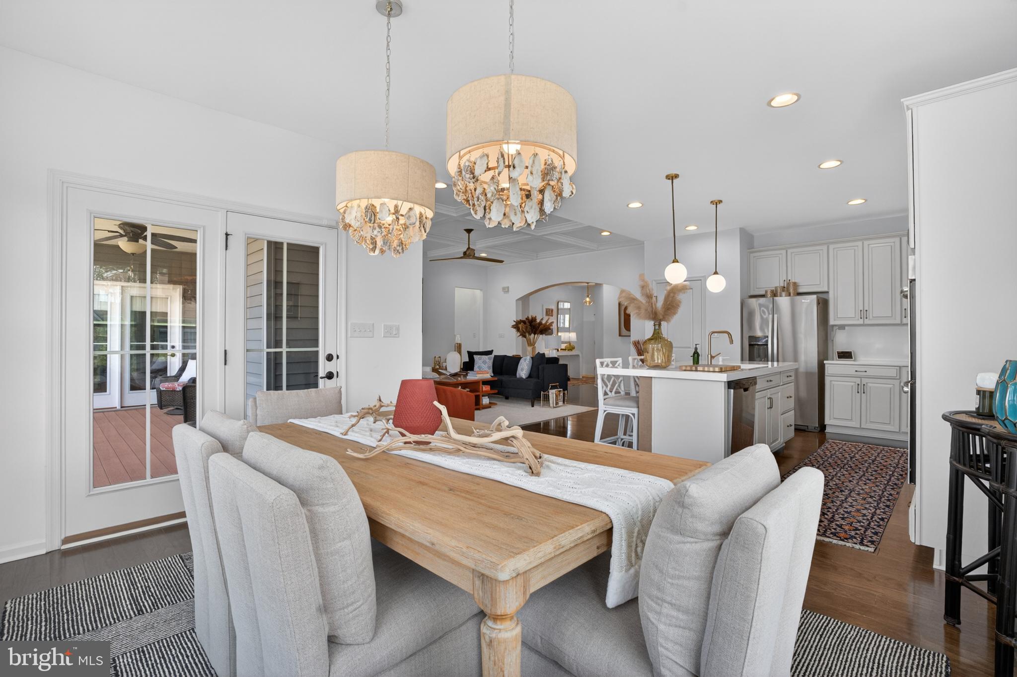 PENINSULA LAKES - Residential