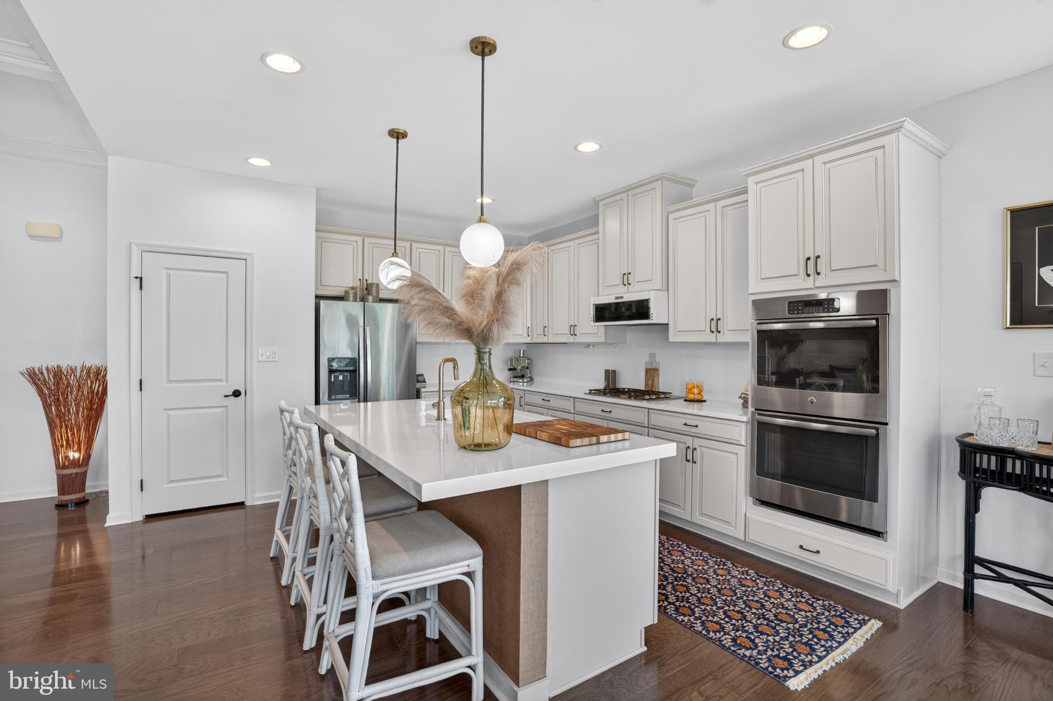 PENINSULA LAKES - Residential