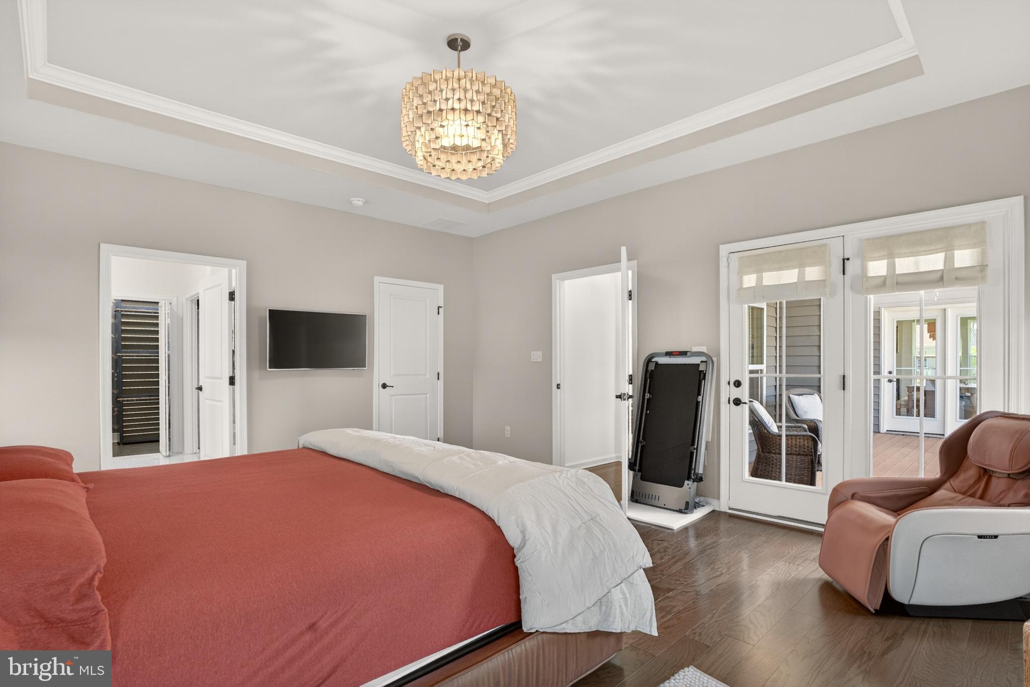 PENINSULA LAKES - Residential