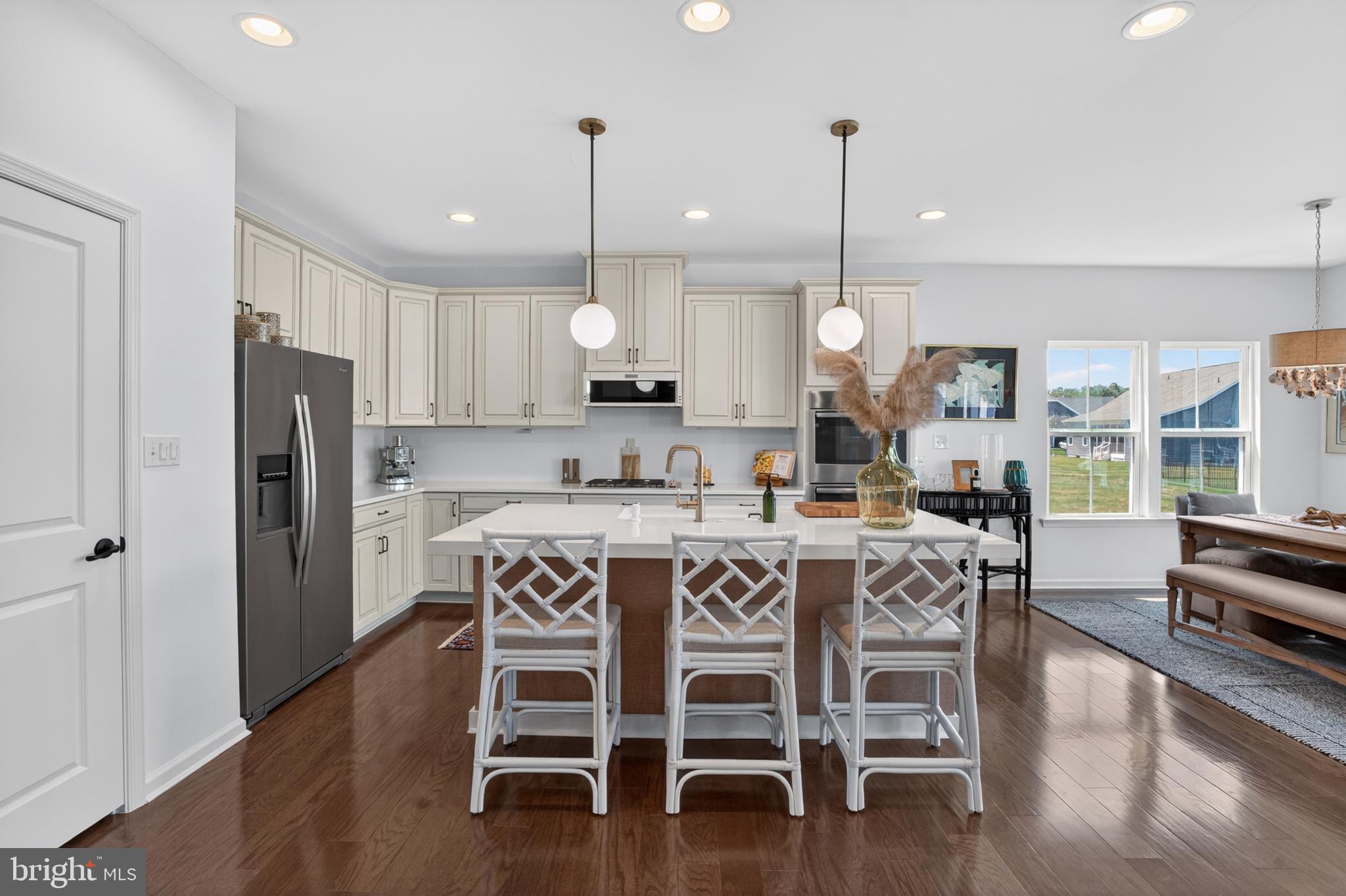 PENINSULA LAKES - Residential