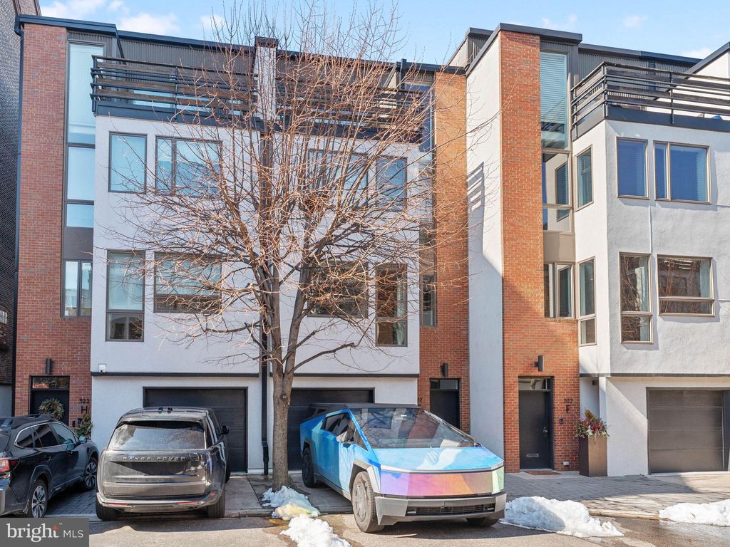 Photo of 322 Brown Street #G, PHILADELPHIA, PA 19123 (MLS # PAPH2590328)