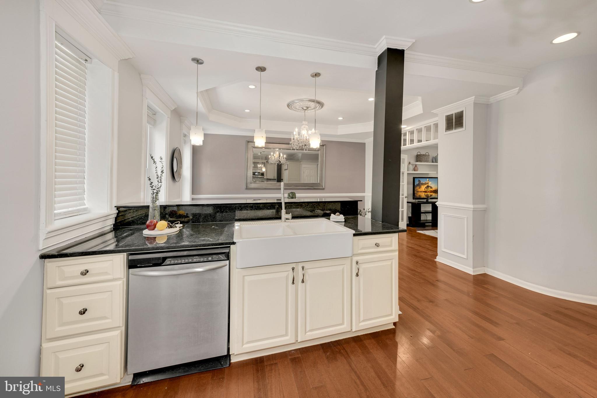 OAKENSHAWE - Residential