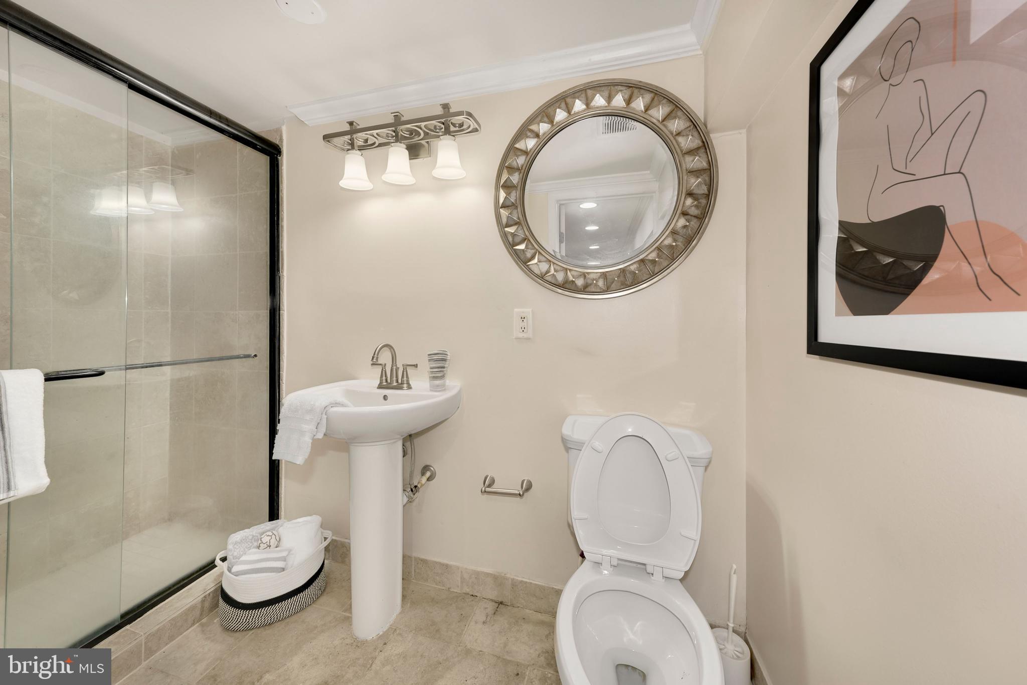 OAKENSHAWE - Residential