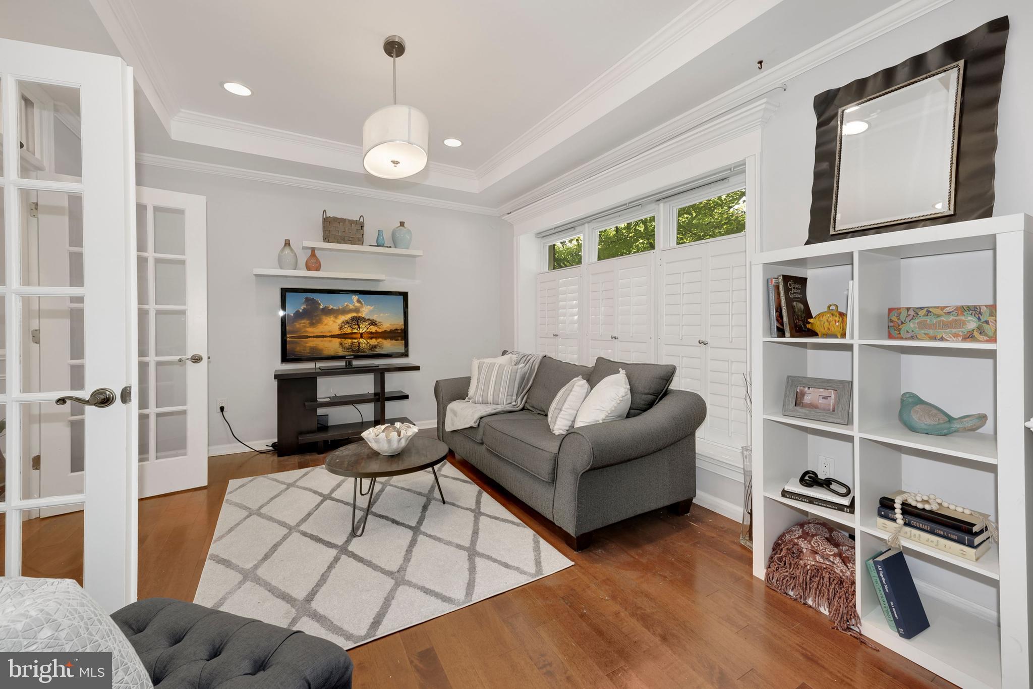 OAKENSHAWE - Residential