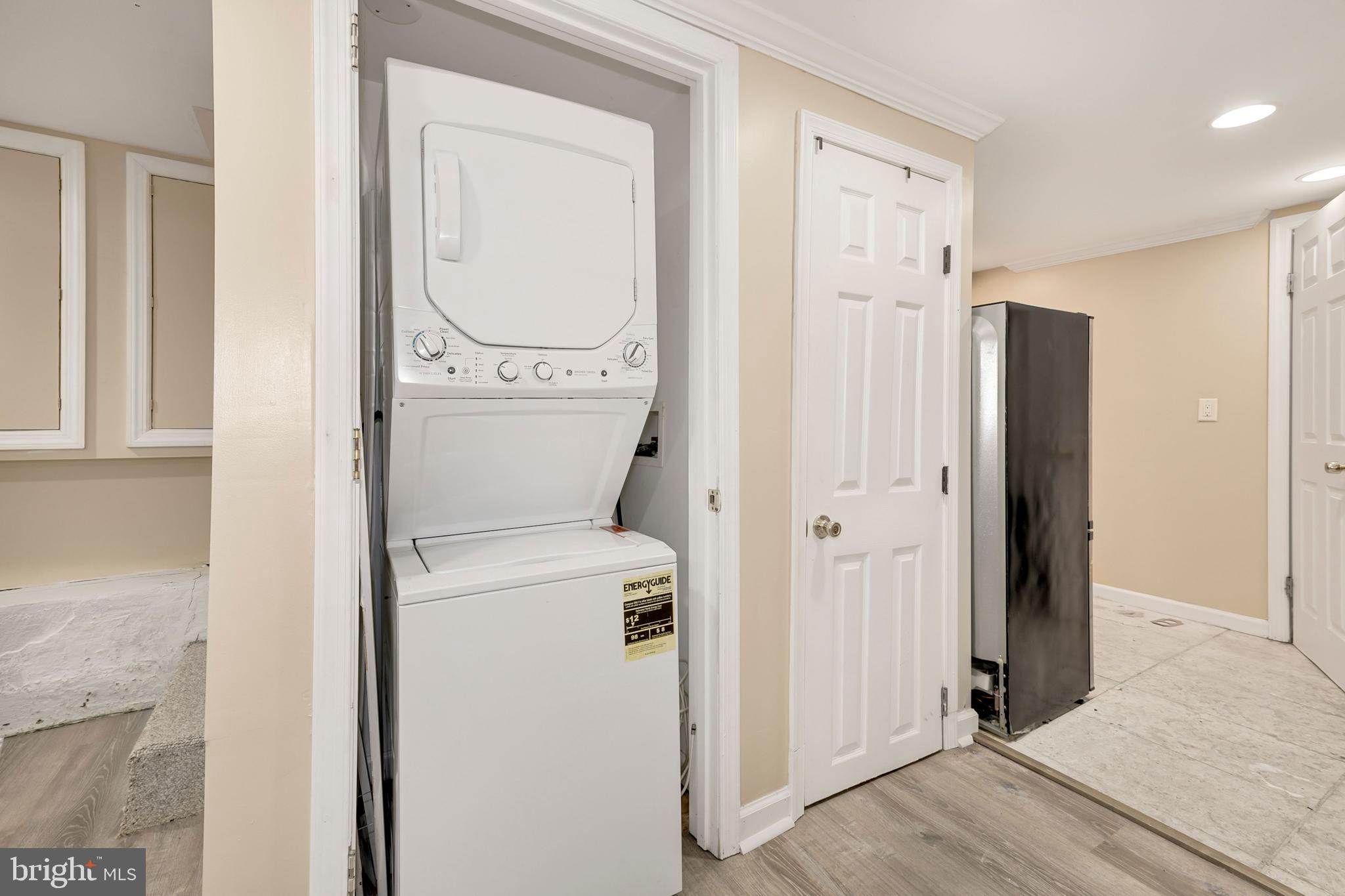 OAKENSHAWE - Residential