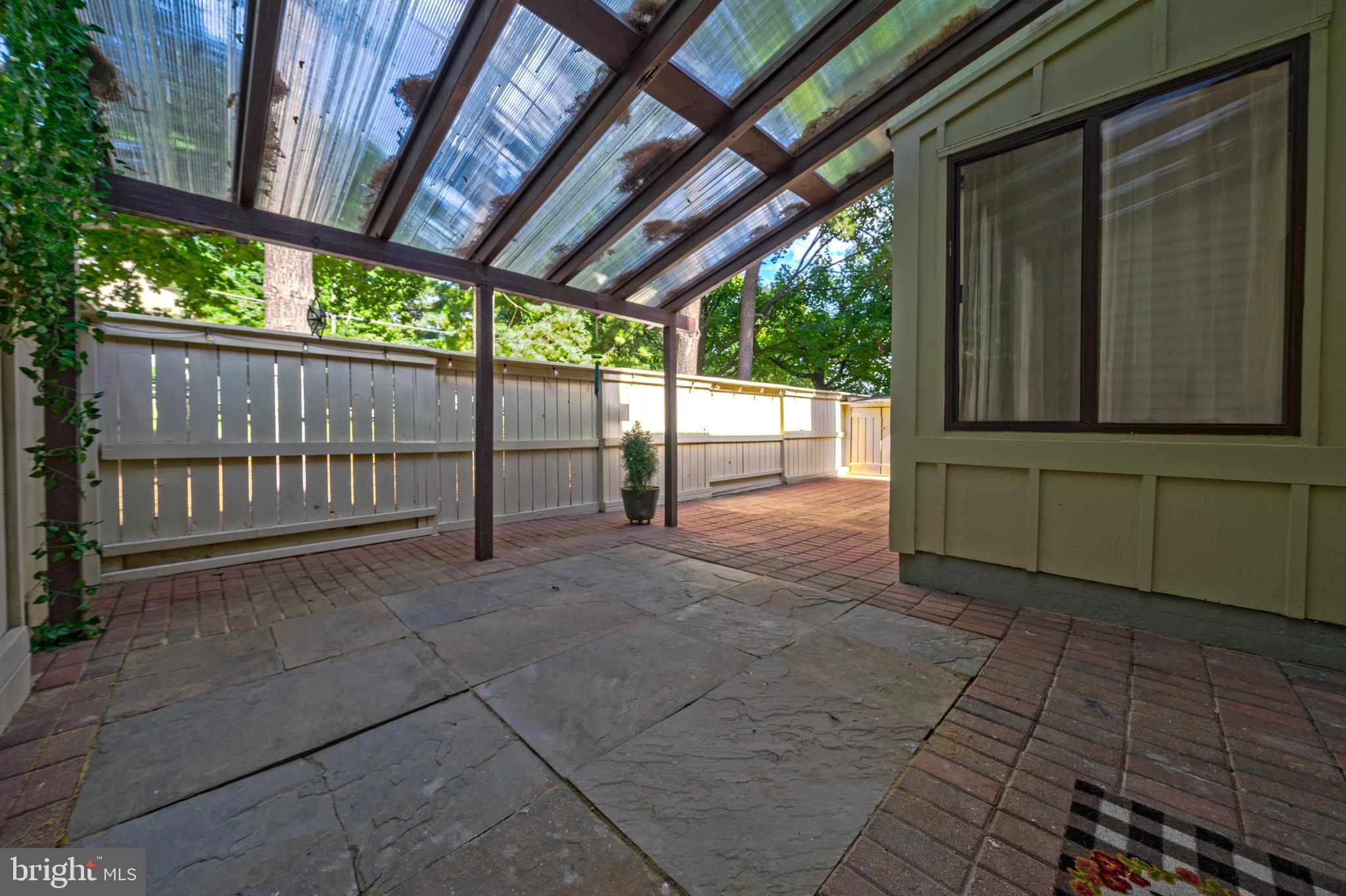 OVERLEA - Residential