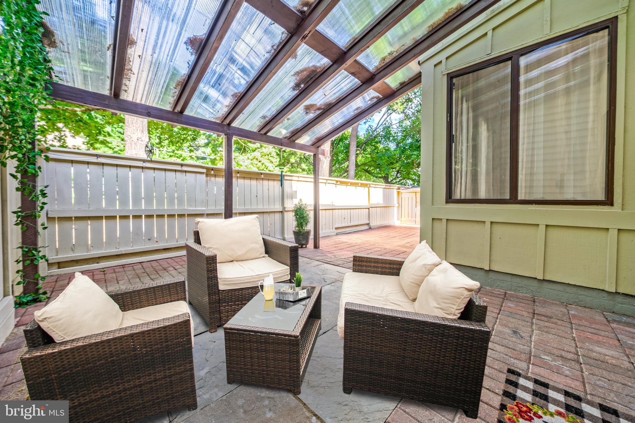 OVERLEA - Residential