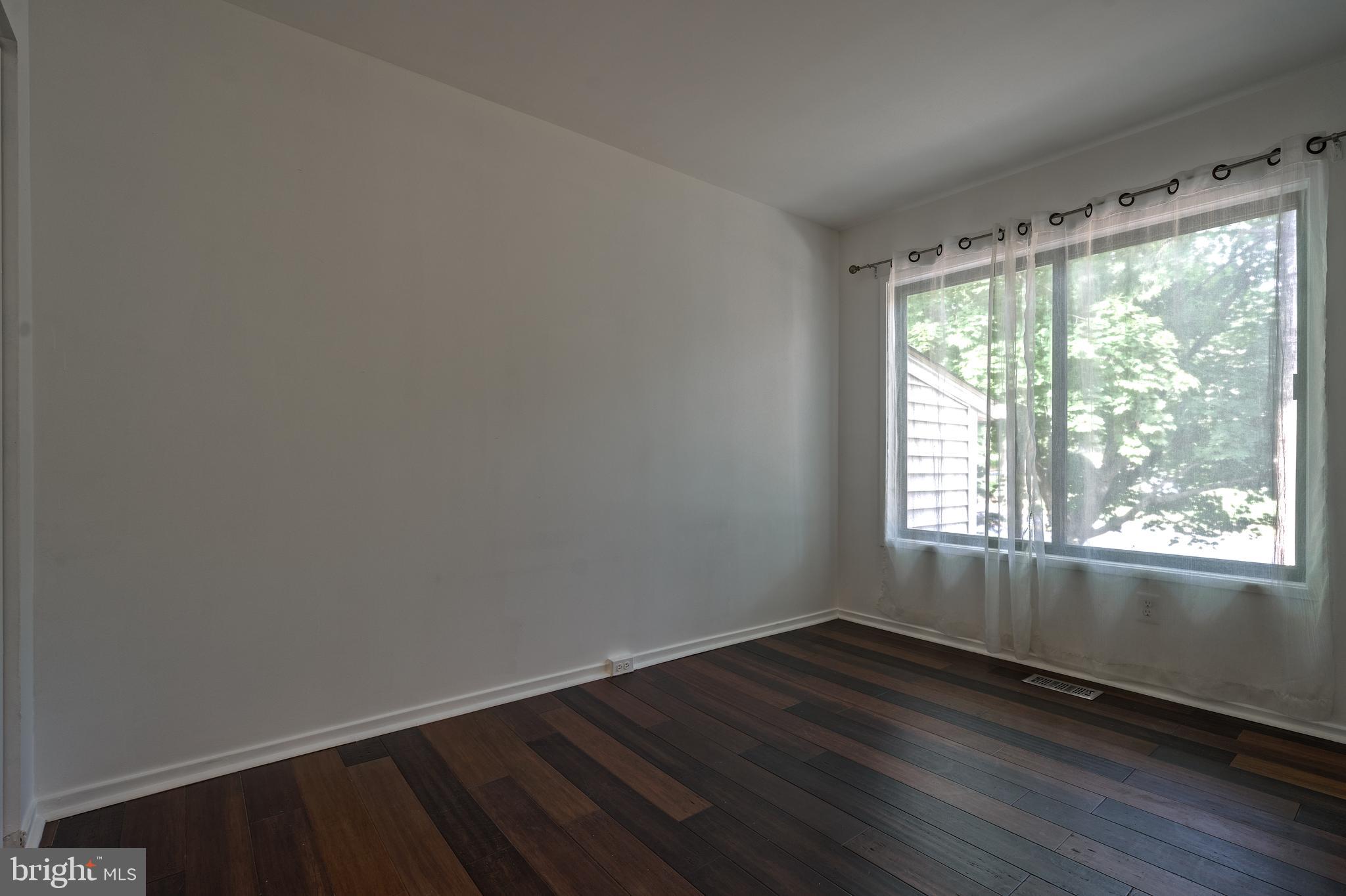 OVERLEA - Residential