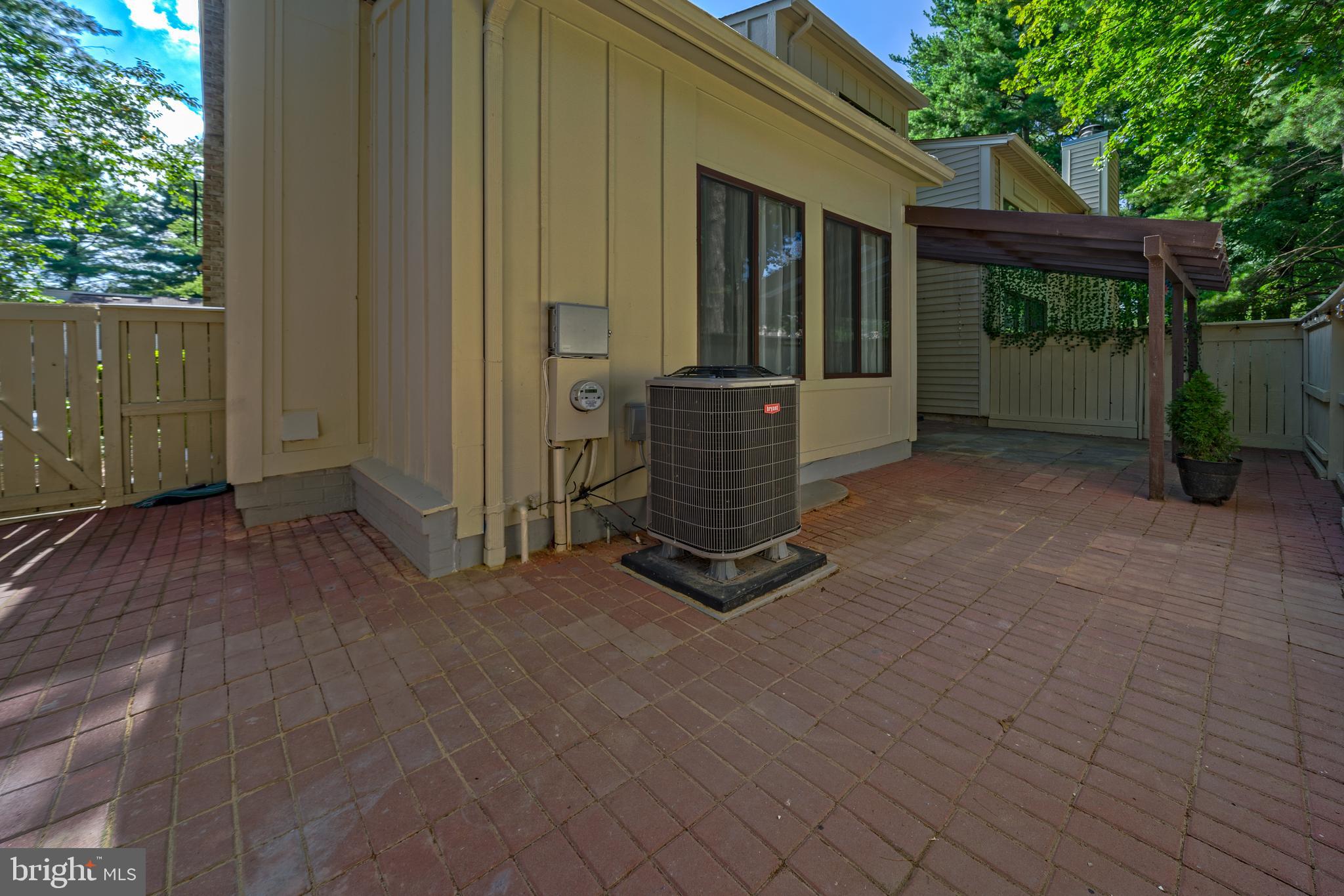 OVERLEA - Residential