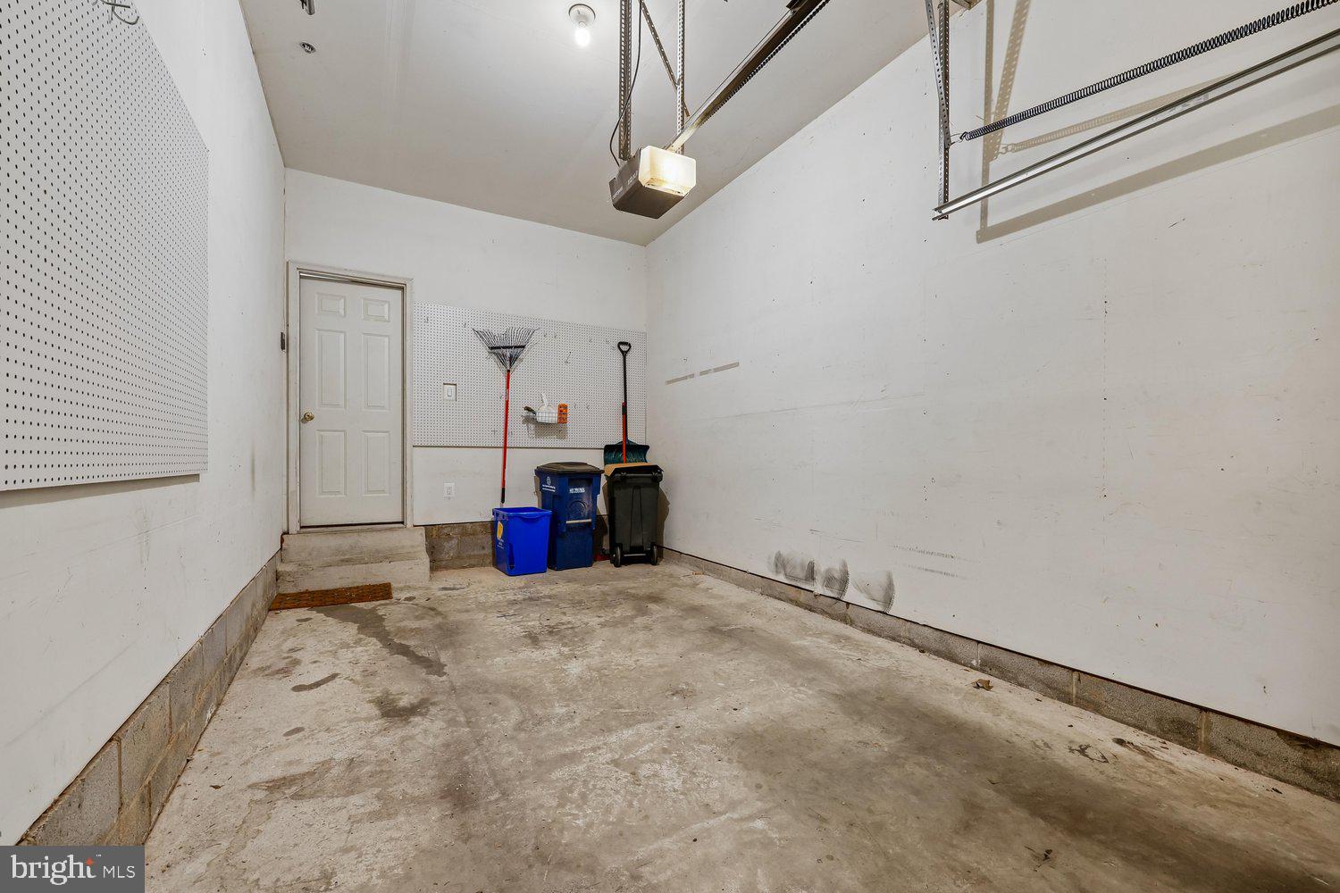 ODEND HAL - Residential