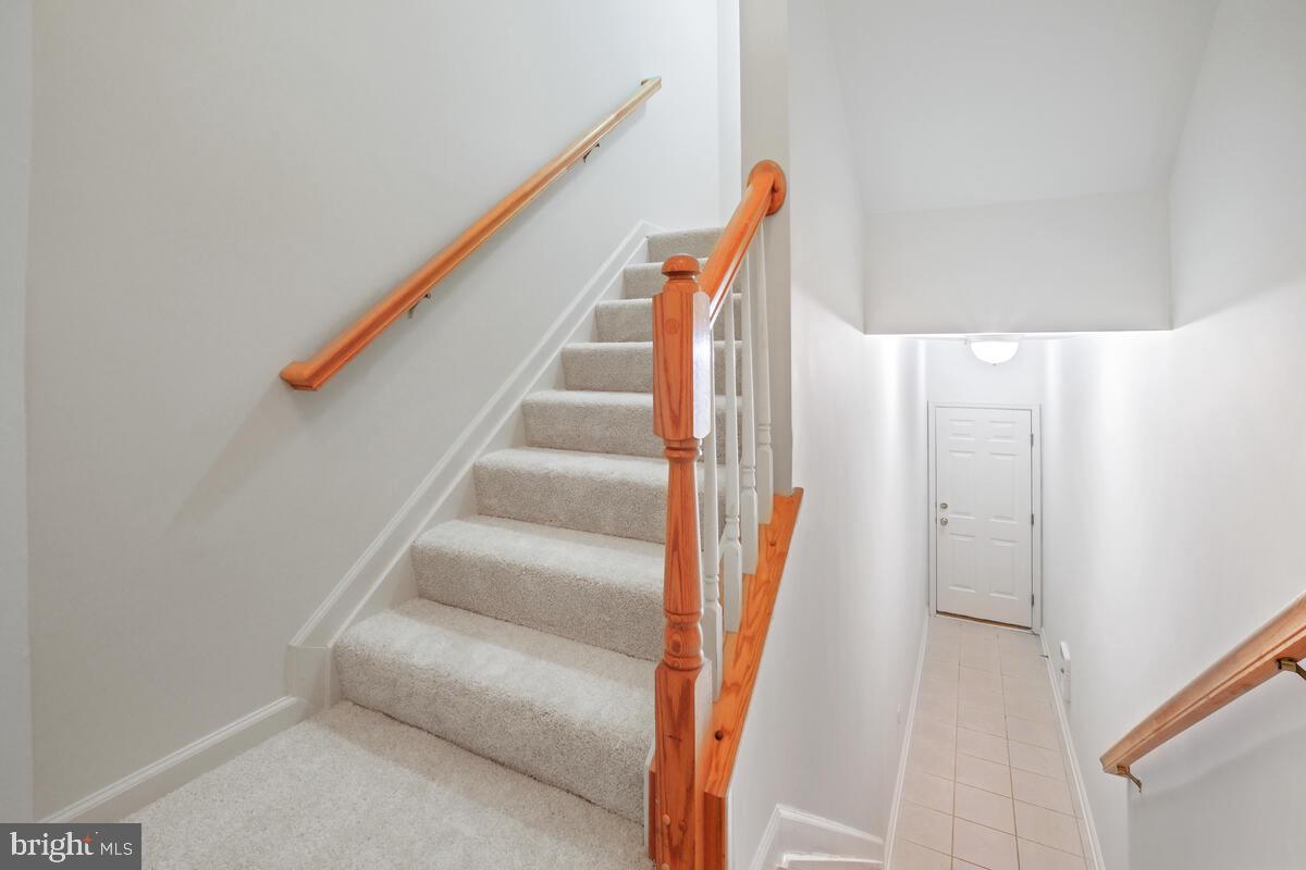 624 MAIN STREET B 624B