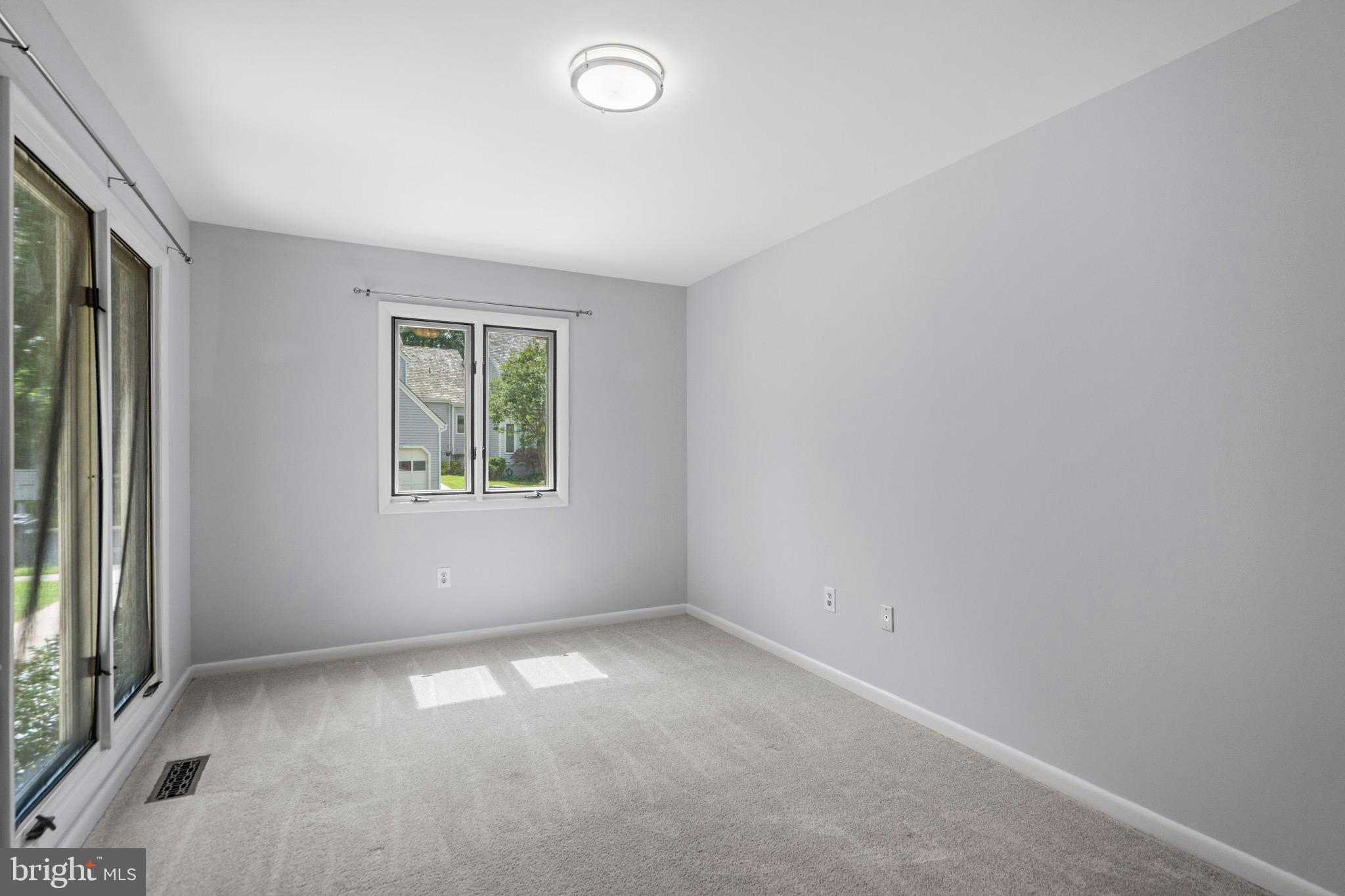 1281 WEDGEWOOD MANOR WAY