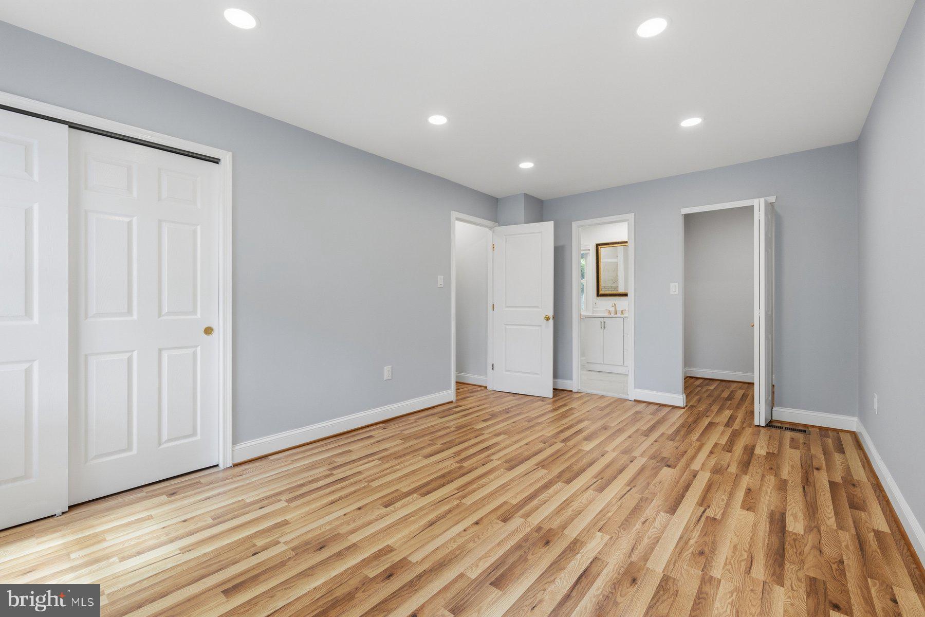 ROCKSHIRE - Residential