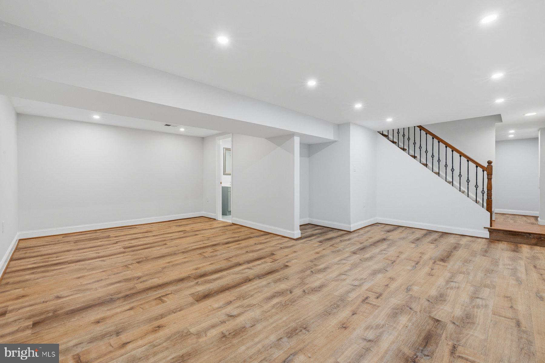 ROCKSHIRE - Residential