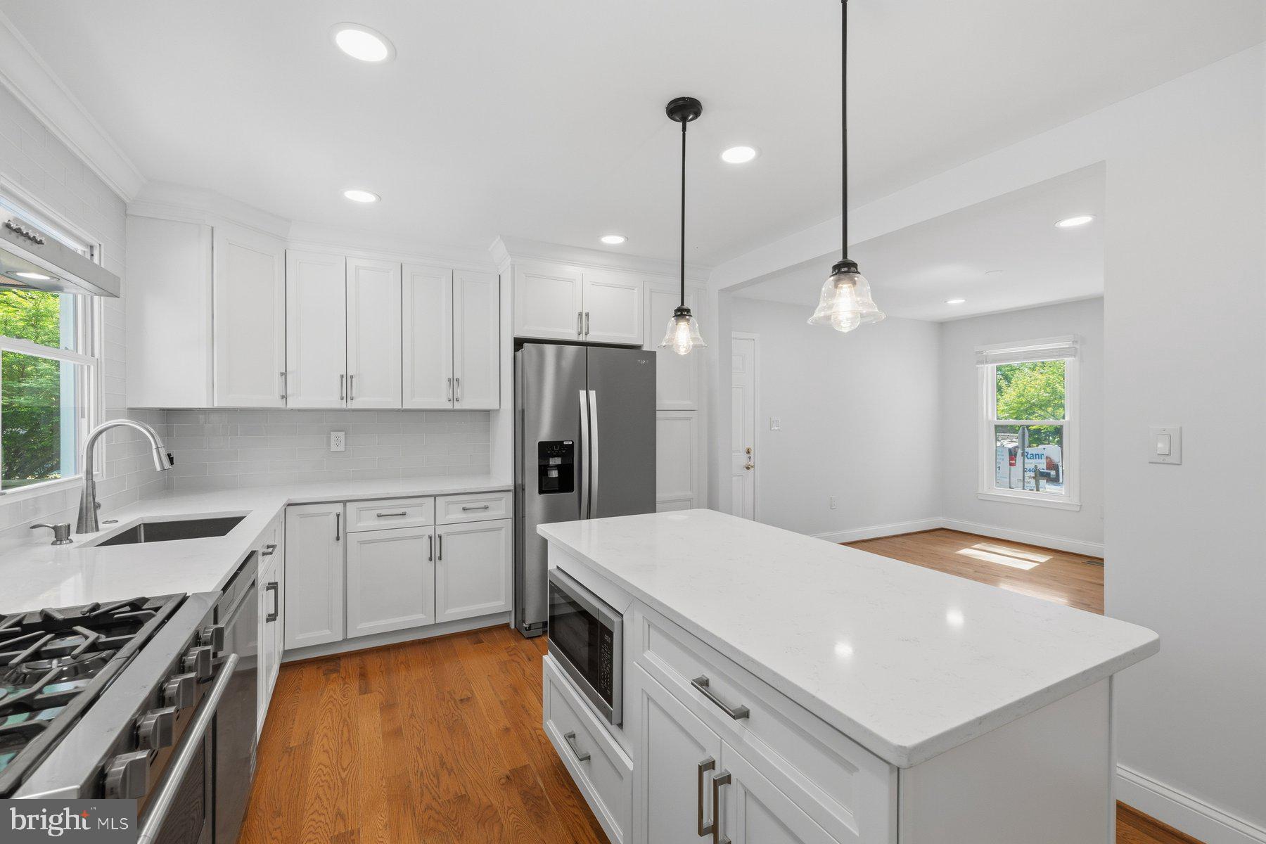 ROCKSHIRE - Residential