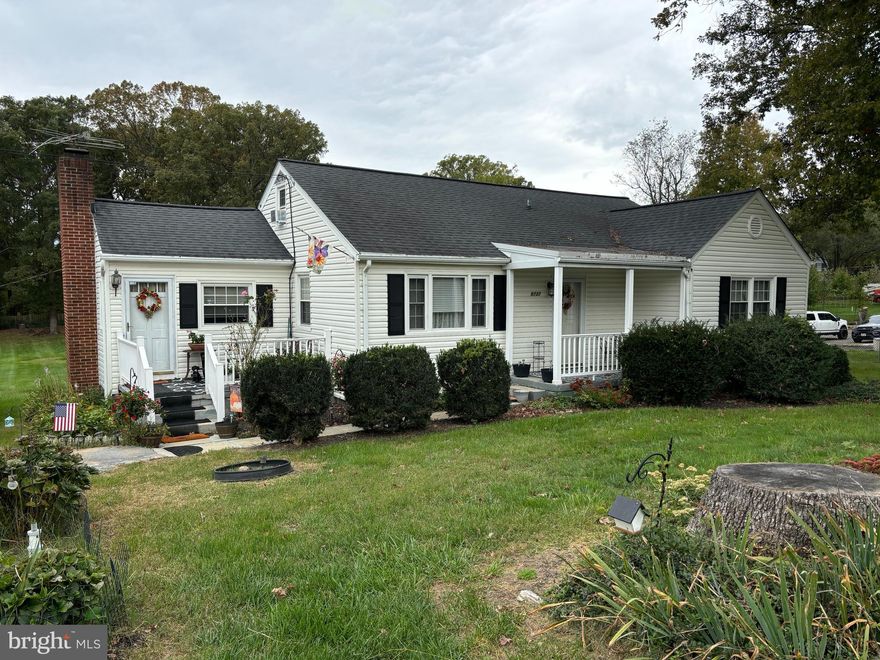 Financing is very shaky; looking for a solid back up.  Magnificent Lot with tons of room to expand.  So very peaceful.  Well loved and Very Well Maintained by owner of sixty plus years.  Current home is lovely and can be expanded/renovated.   Being sold as-is.  Please do not pull into driveway or walk the lot without permission.