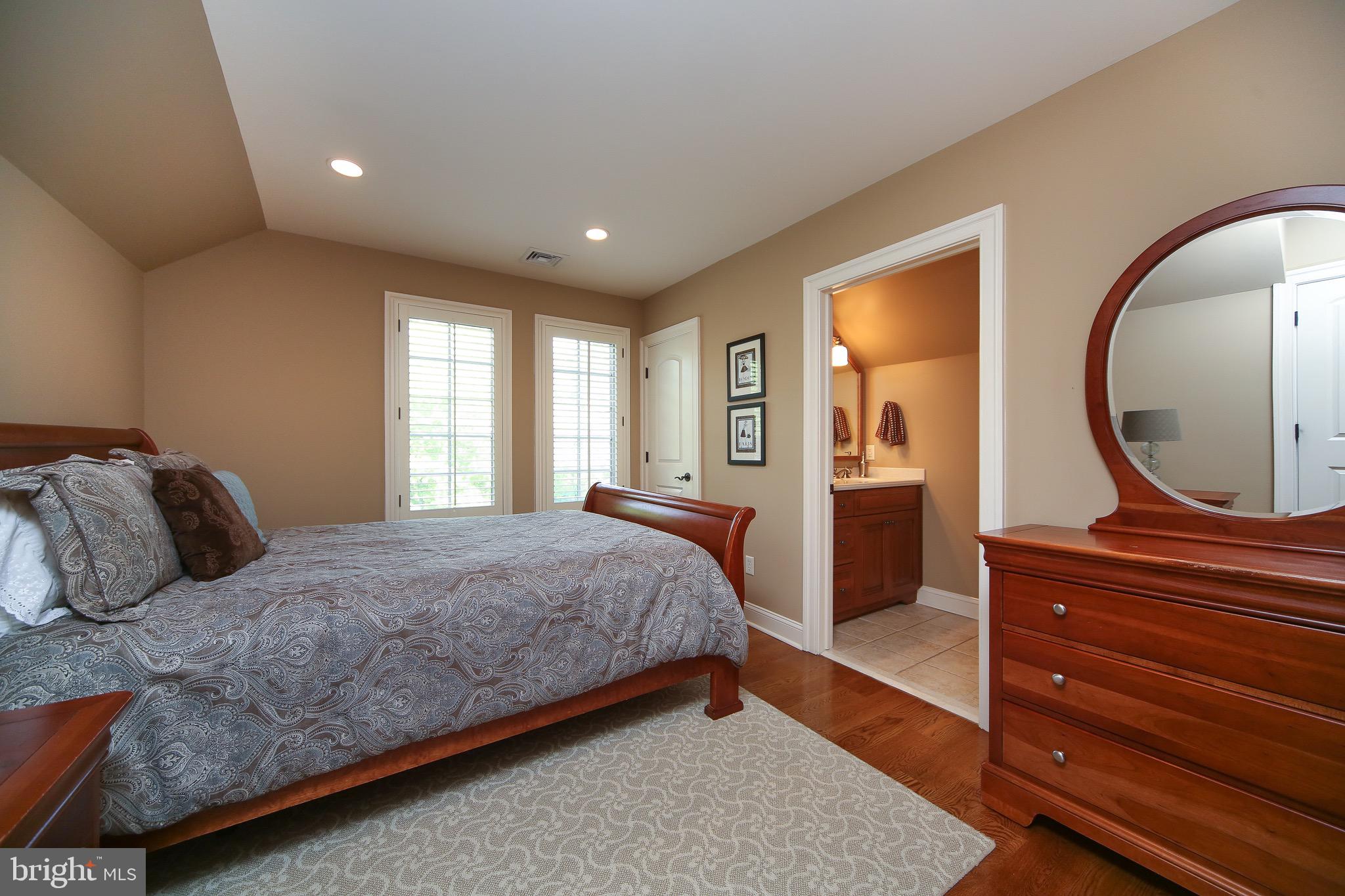 HIGHLANDS - Residential