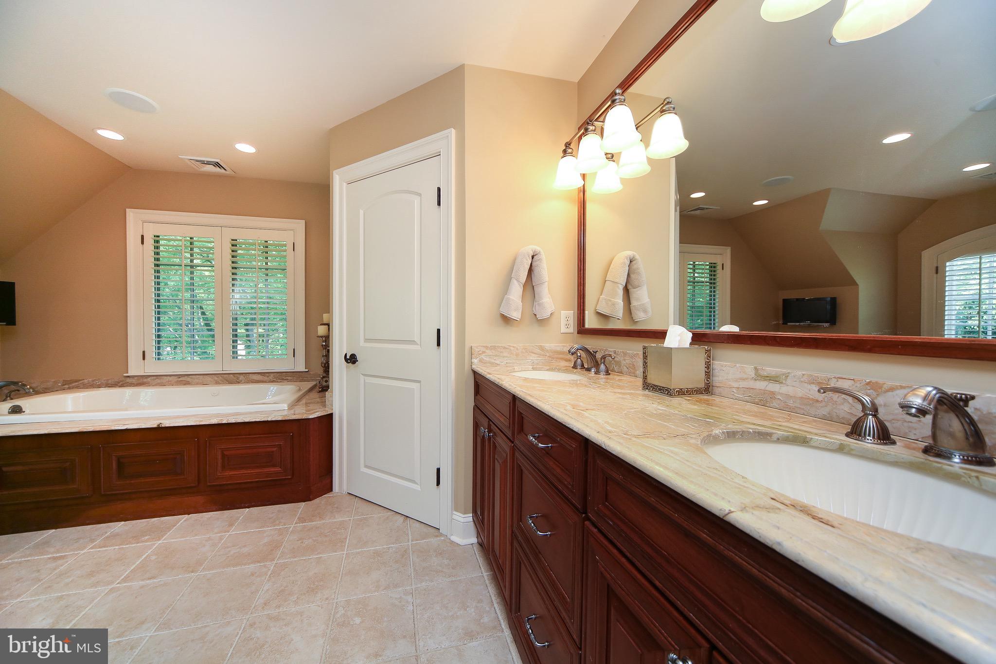 HIGHLANDS - Residential