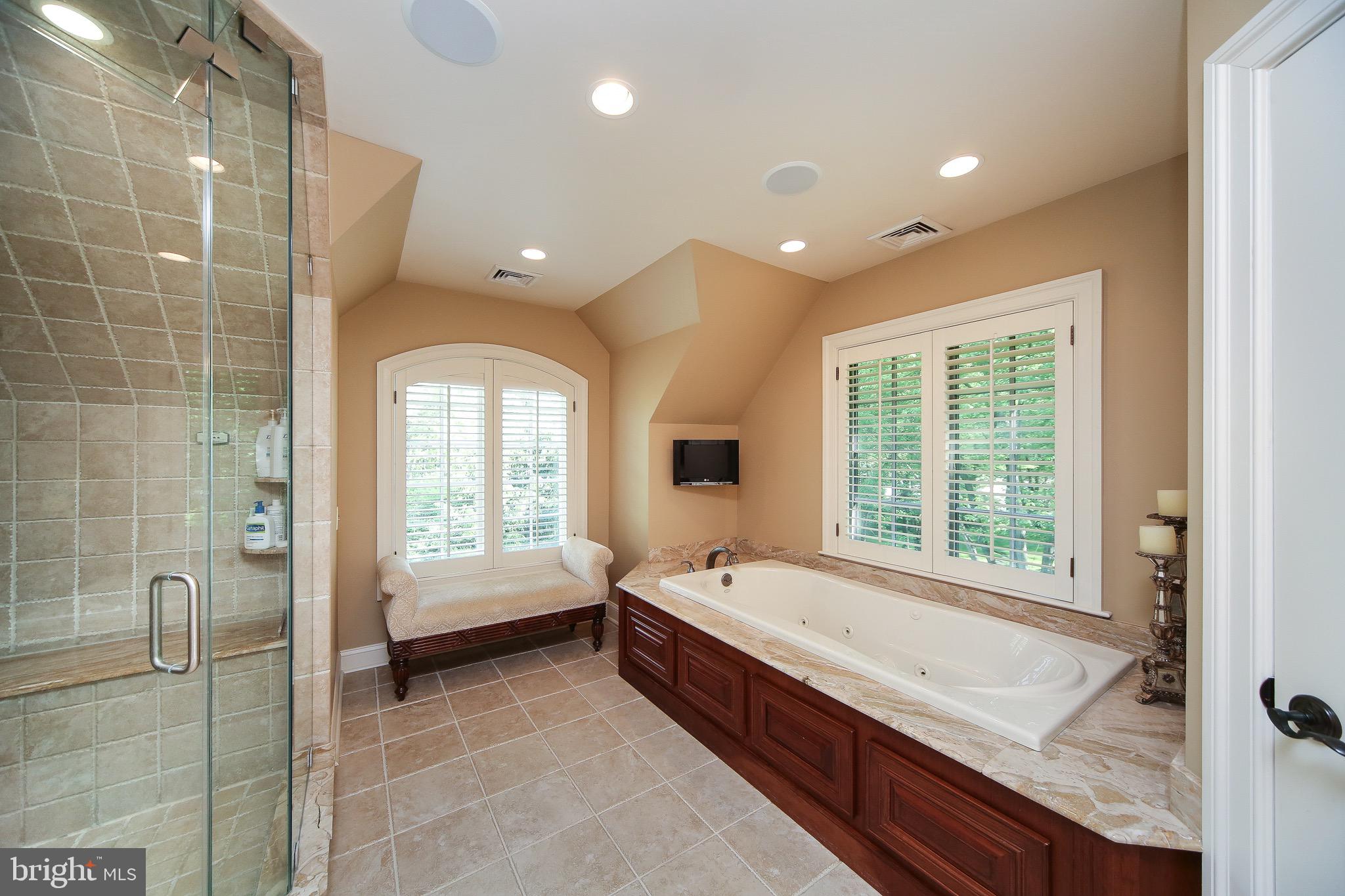 HIGHLANDS - Residential