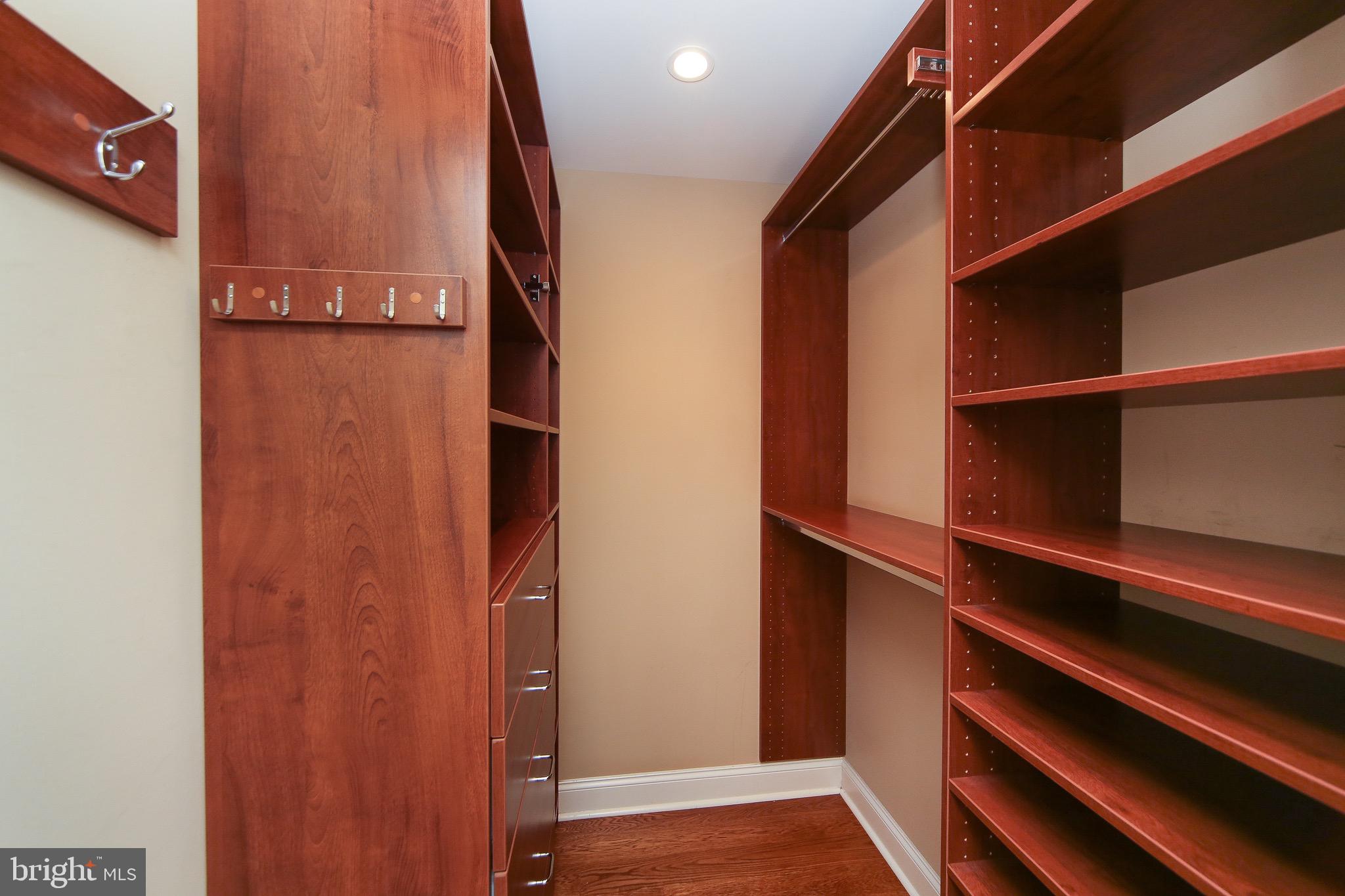 HIGHLANDS - Residential