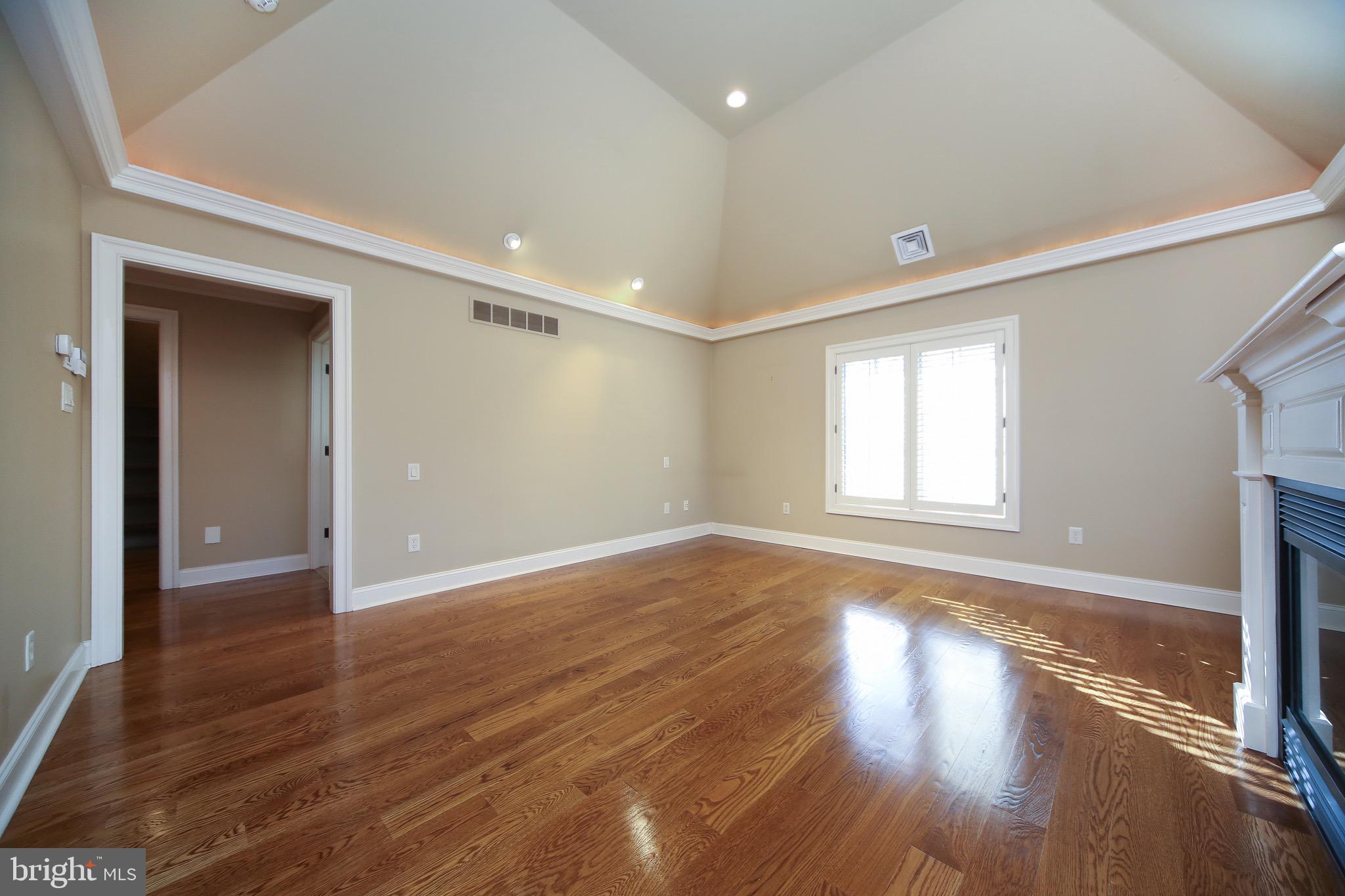 HIGHLANDS - Residential