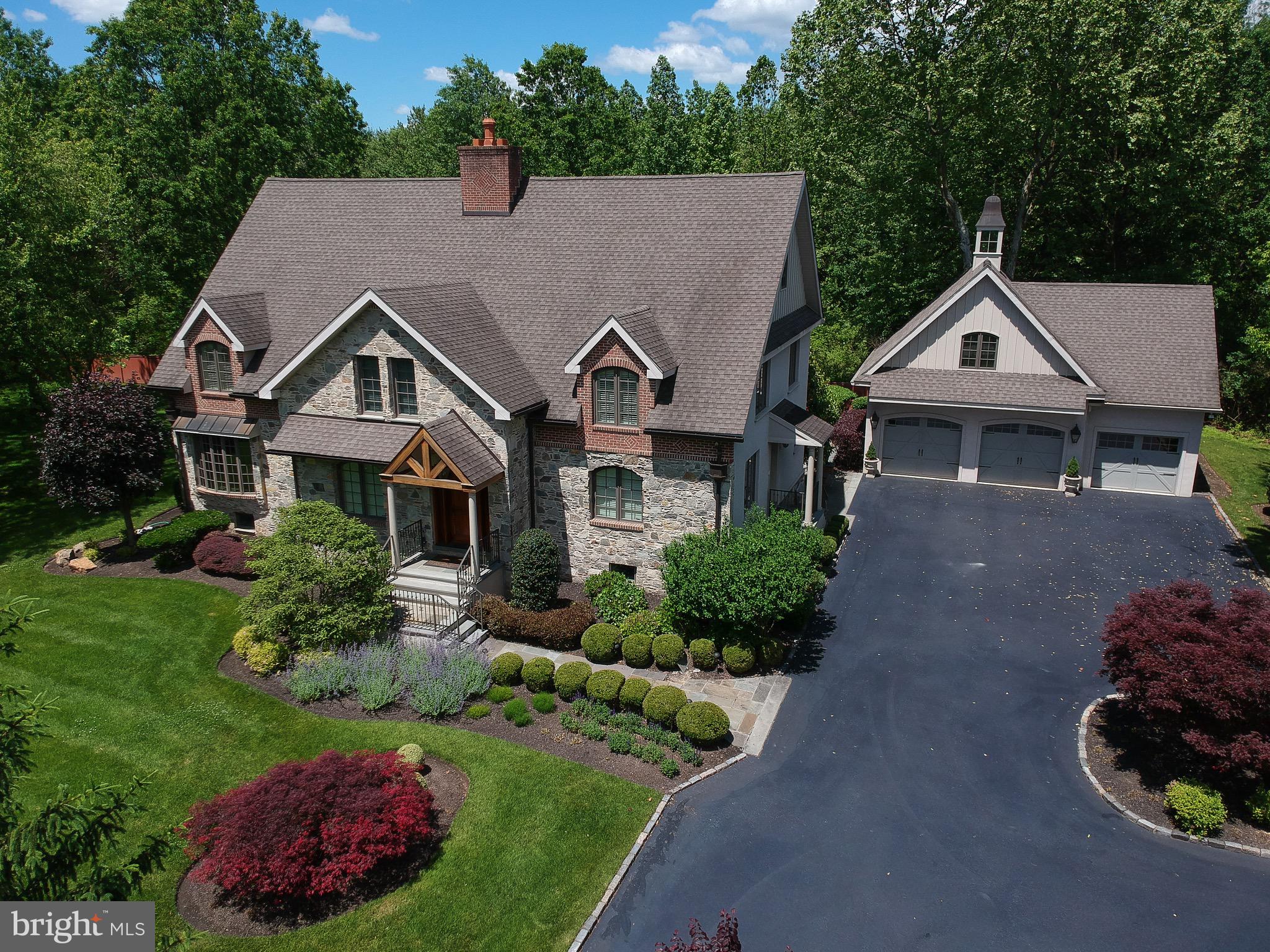 HIGHLANDS - Residential