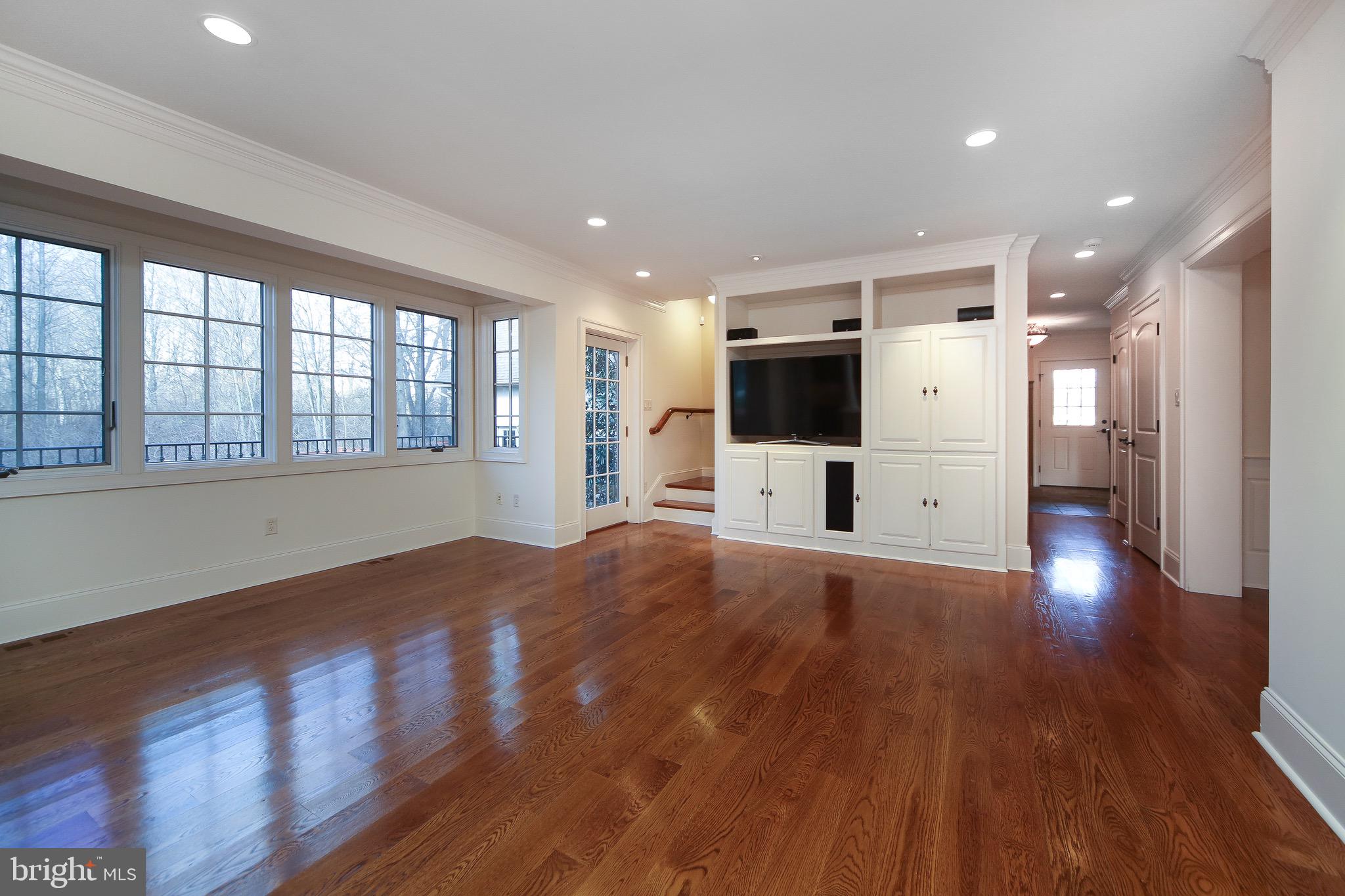 HIGHLANDS - Residential