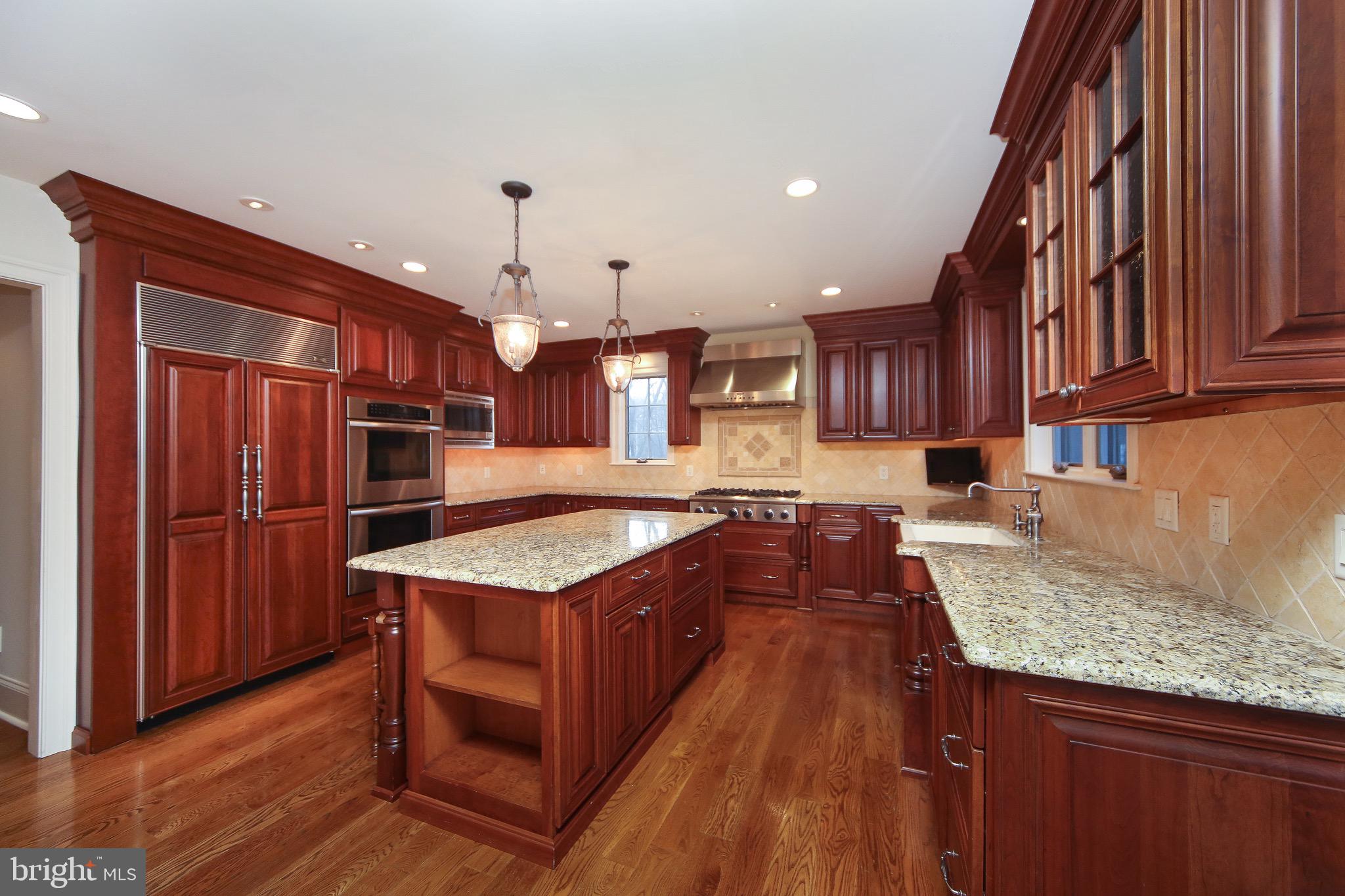 HIGHLANDS - Residential