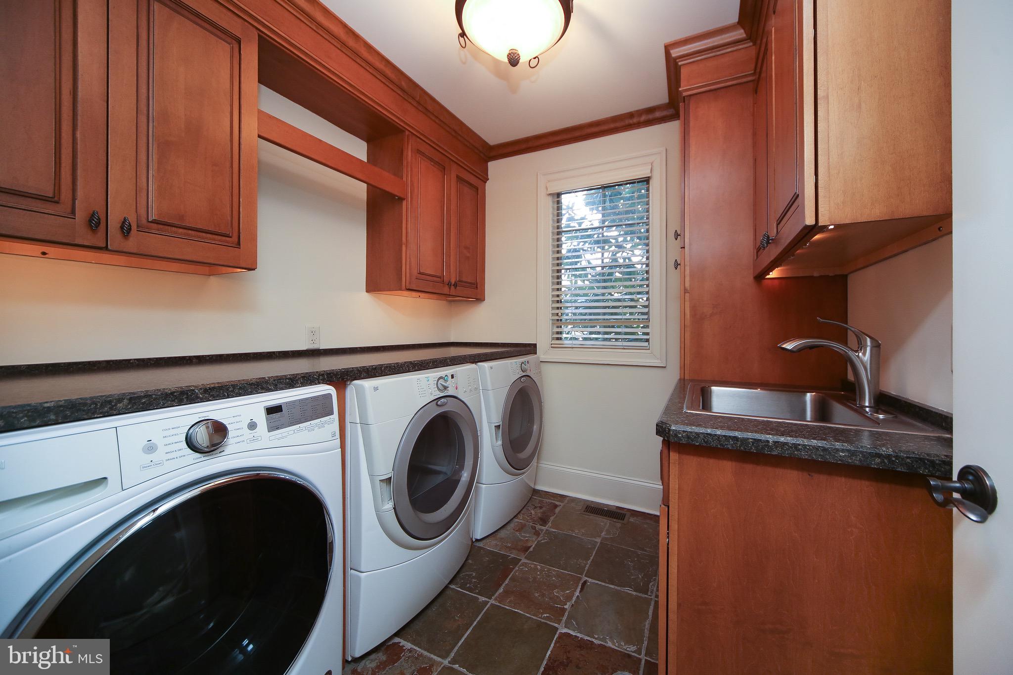 HIGHLANDS - Residential