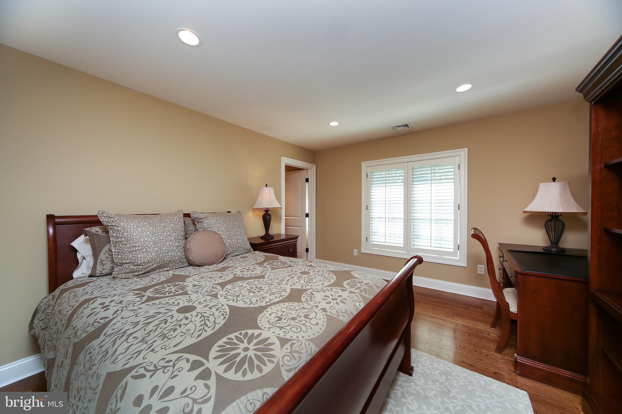 HIGHLANDS - Residential