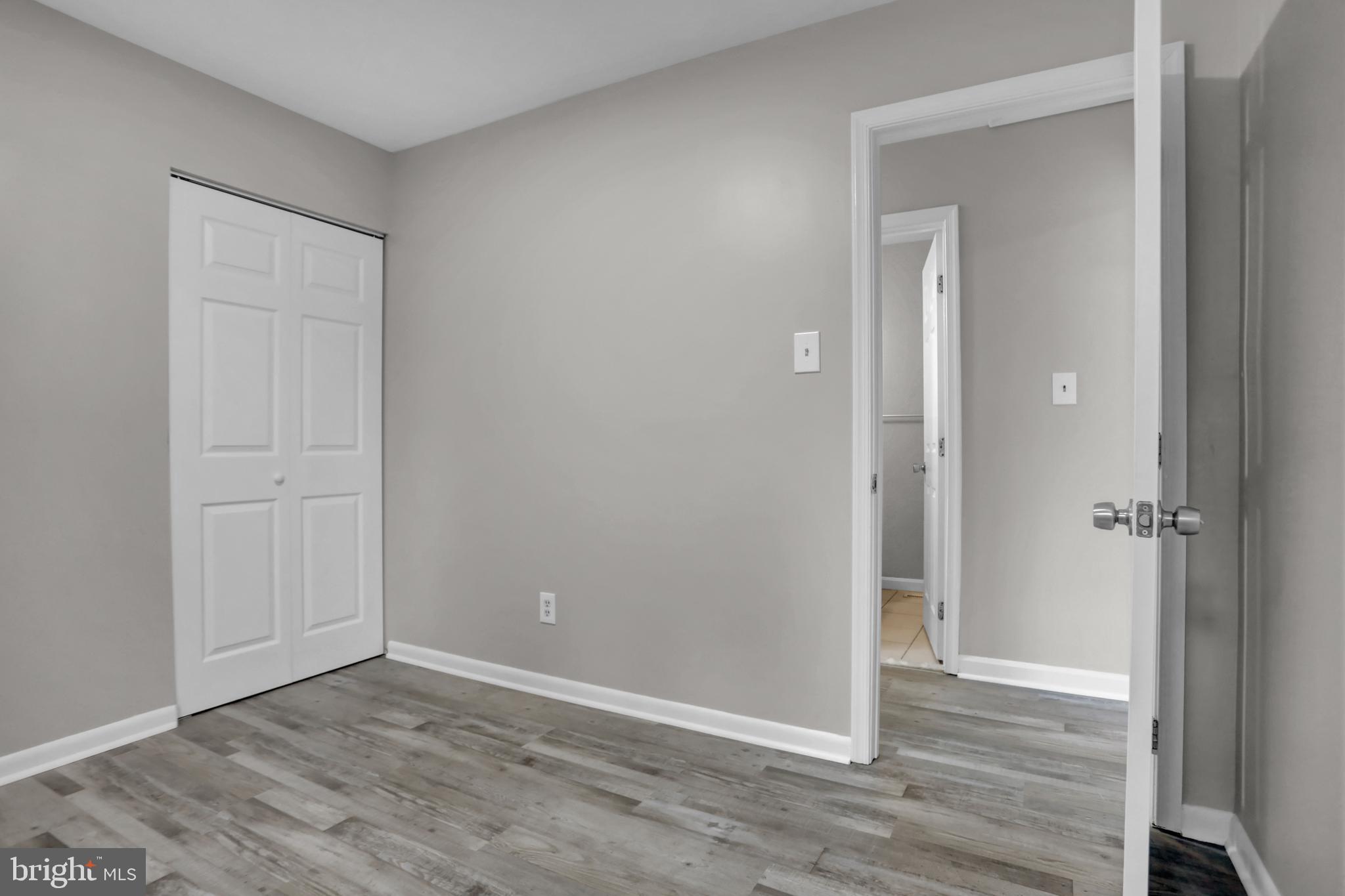 WOODBRIDGE VALLEY - Residential Lease