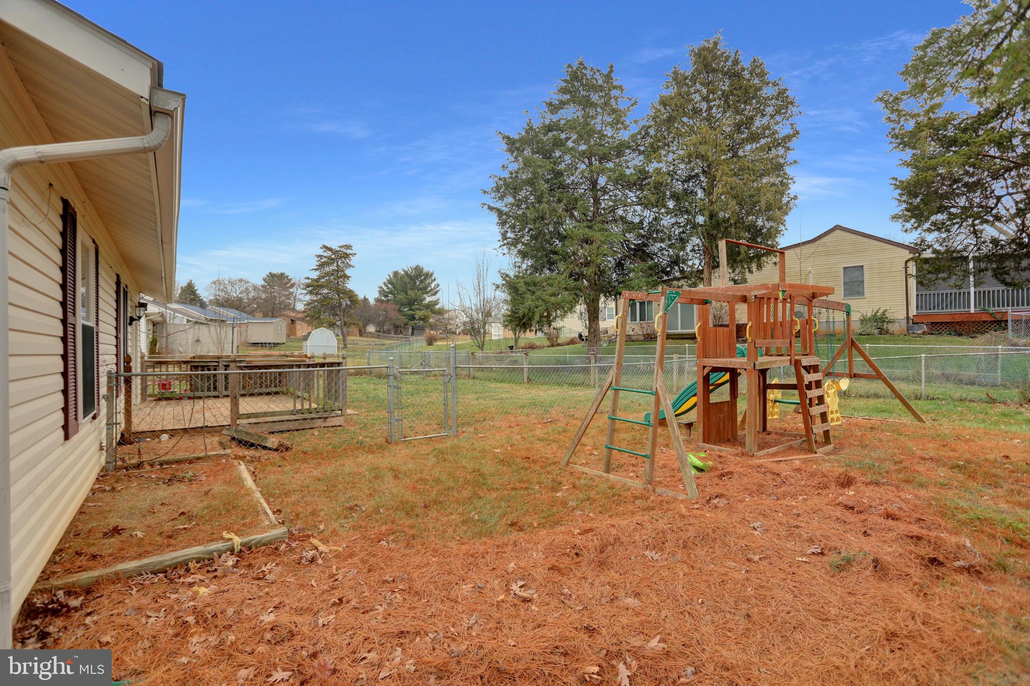 WOODBRIDGE VALLEY - Residential Lease