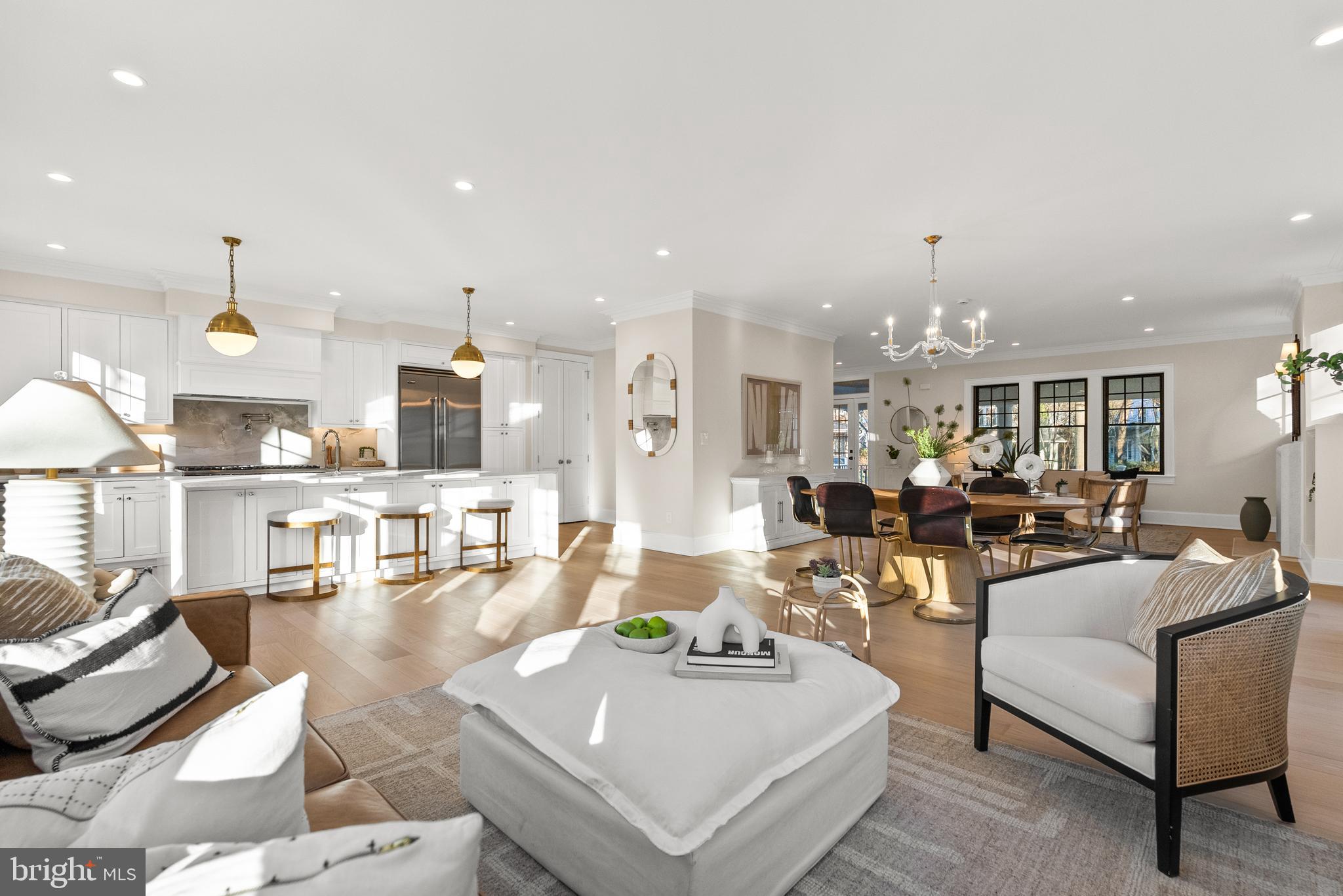 CHEVY CHASE - Residential