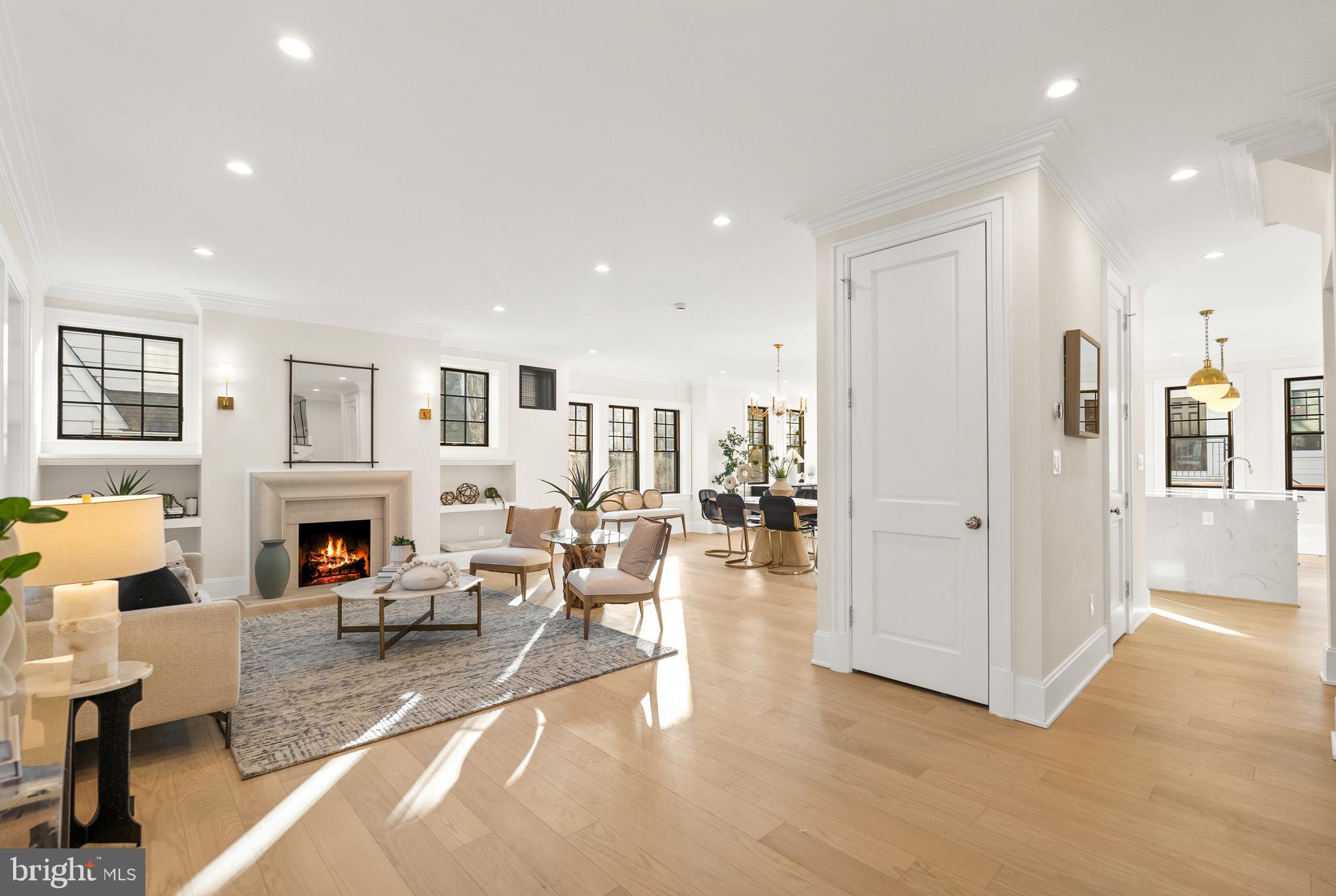 CHEVY CHASE - Residential