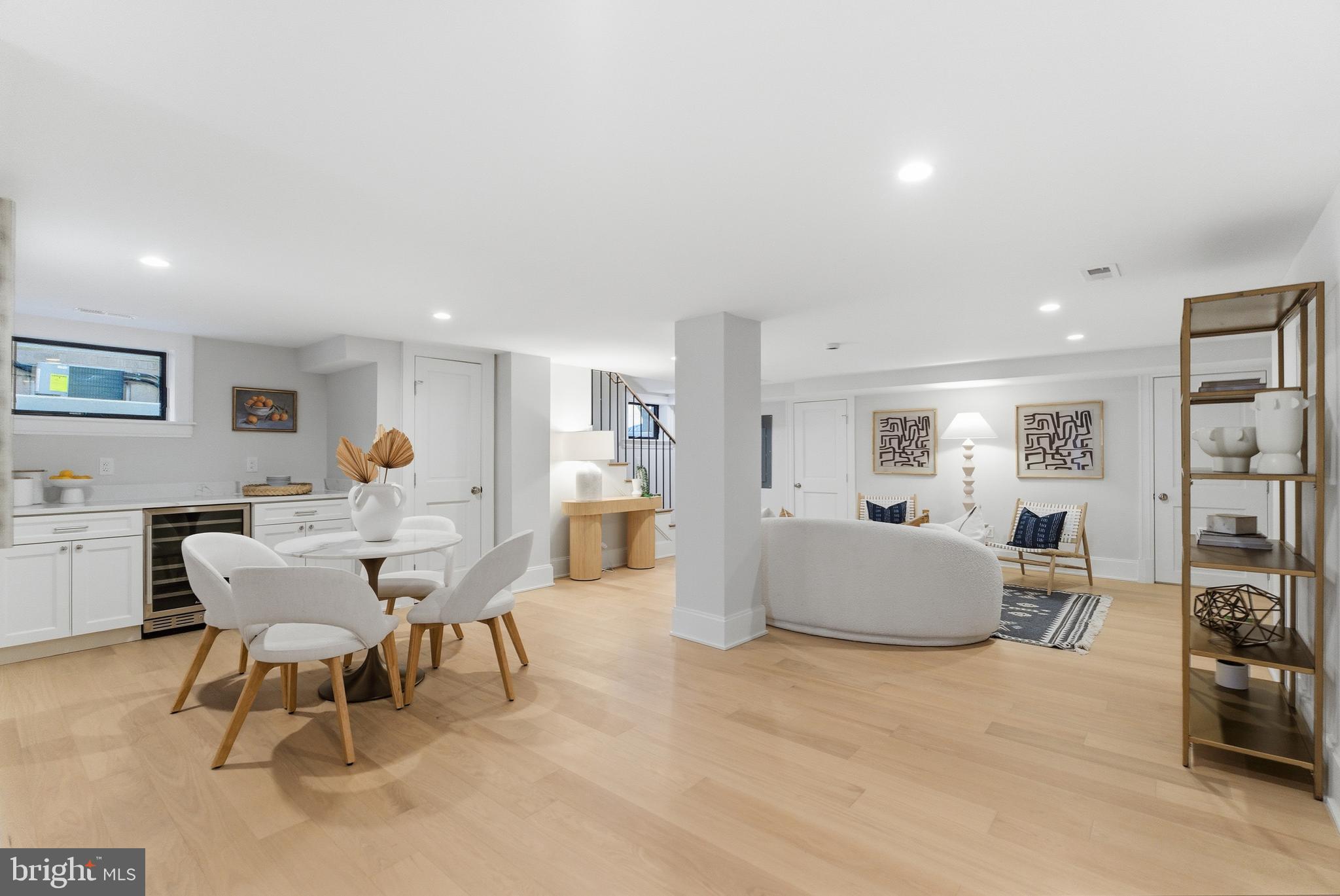 CHEVY CHASE - Residential