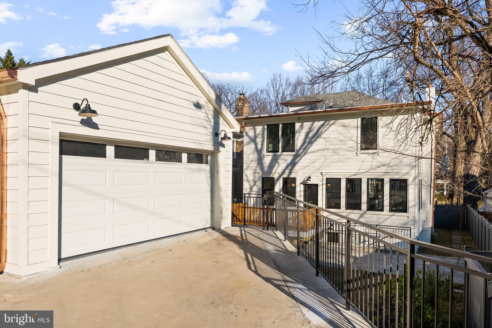 CHEVY CHASE - Residential