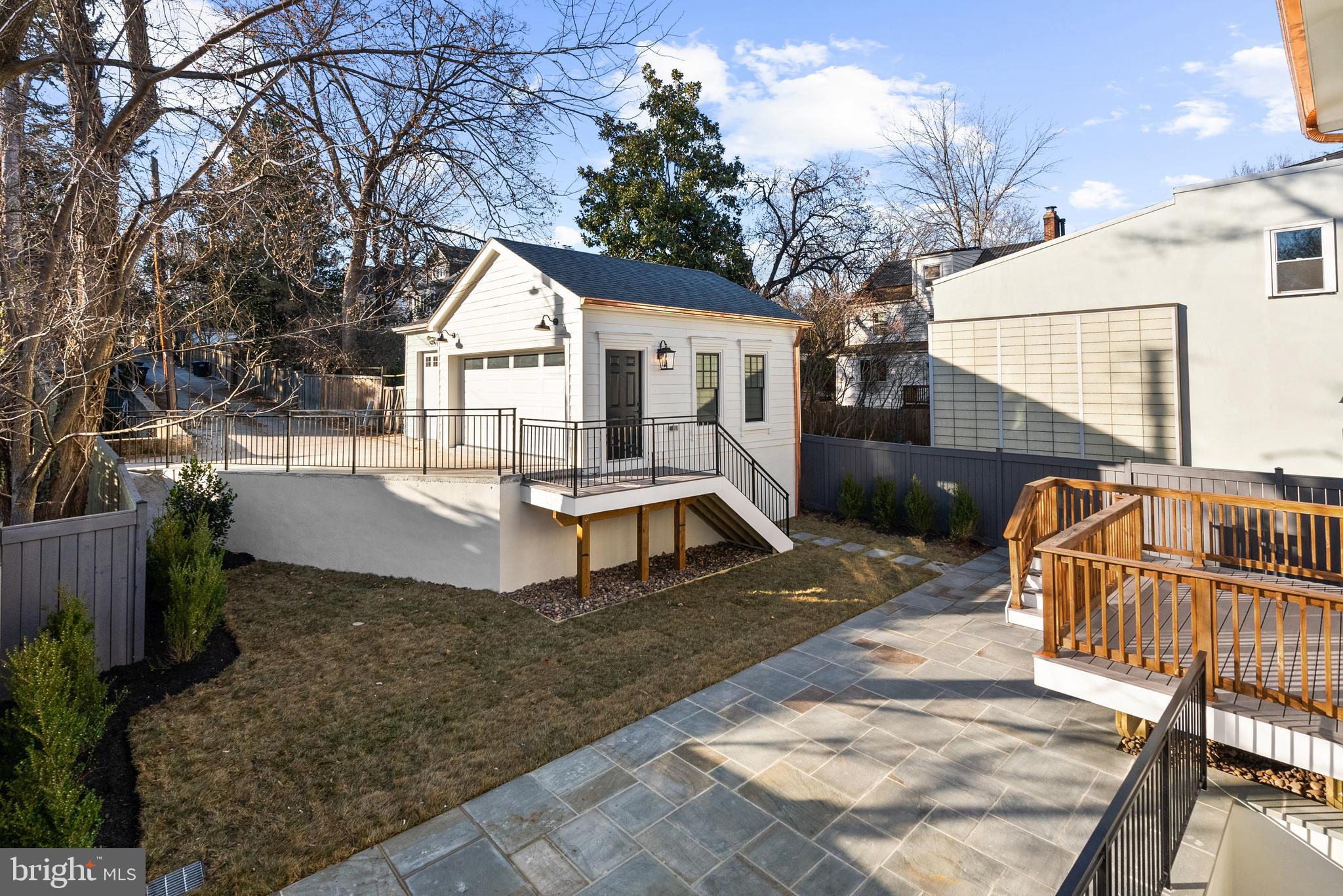 CHEVY CHASE - Residential