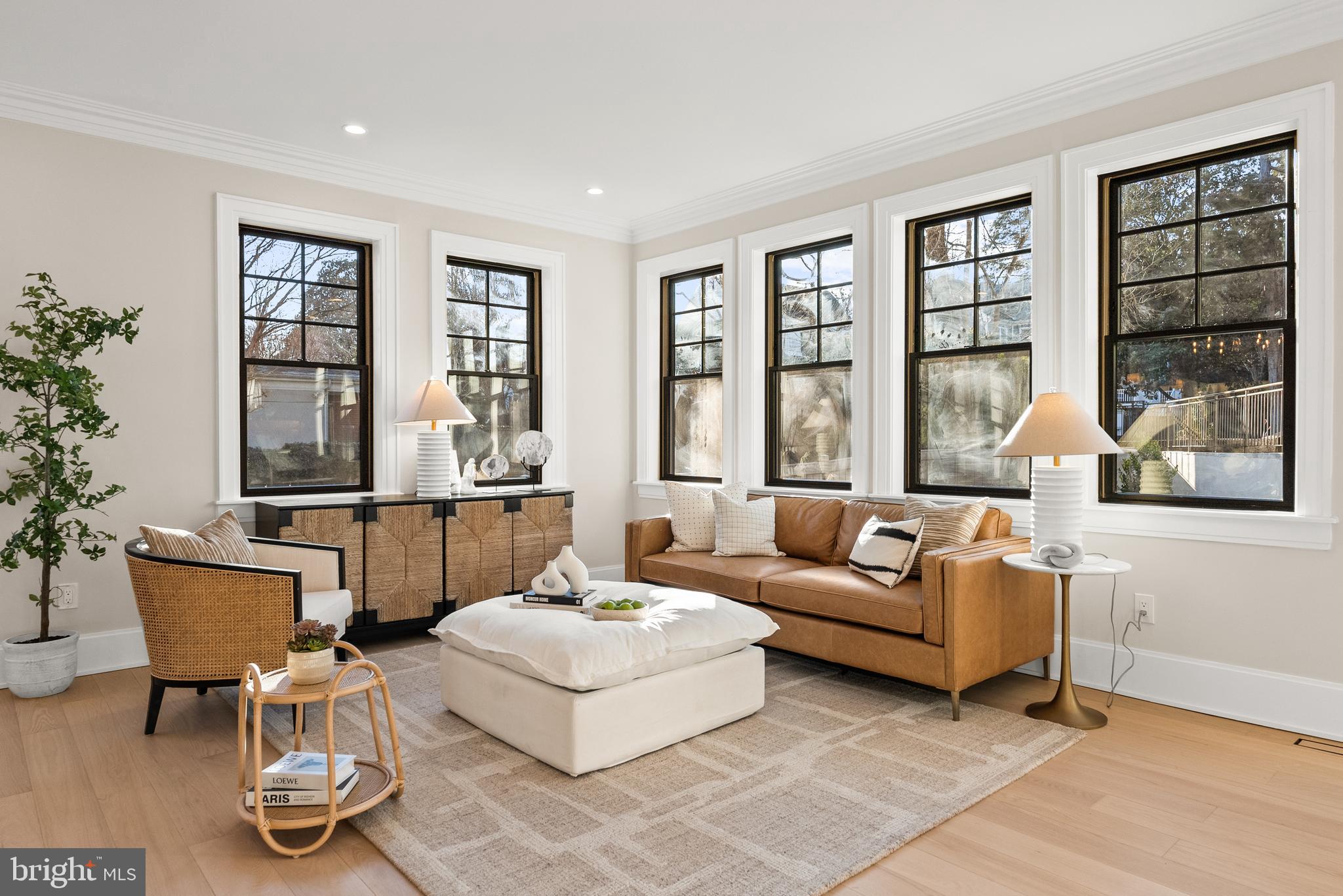 CHEVY CHASE - Residential