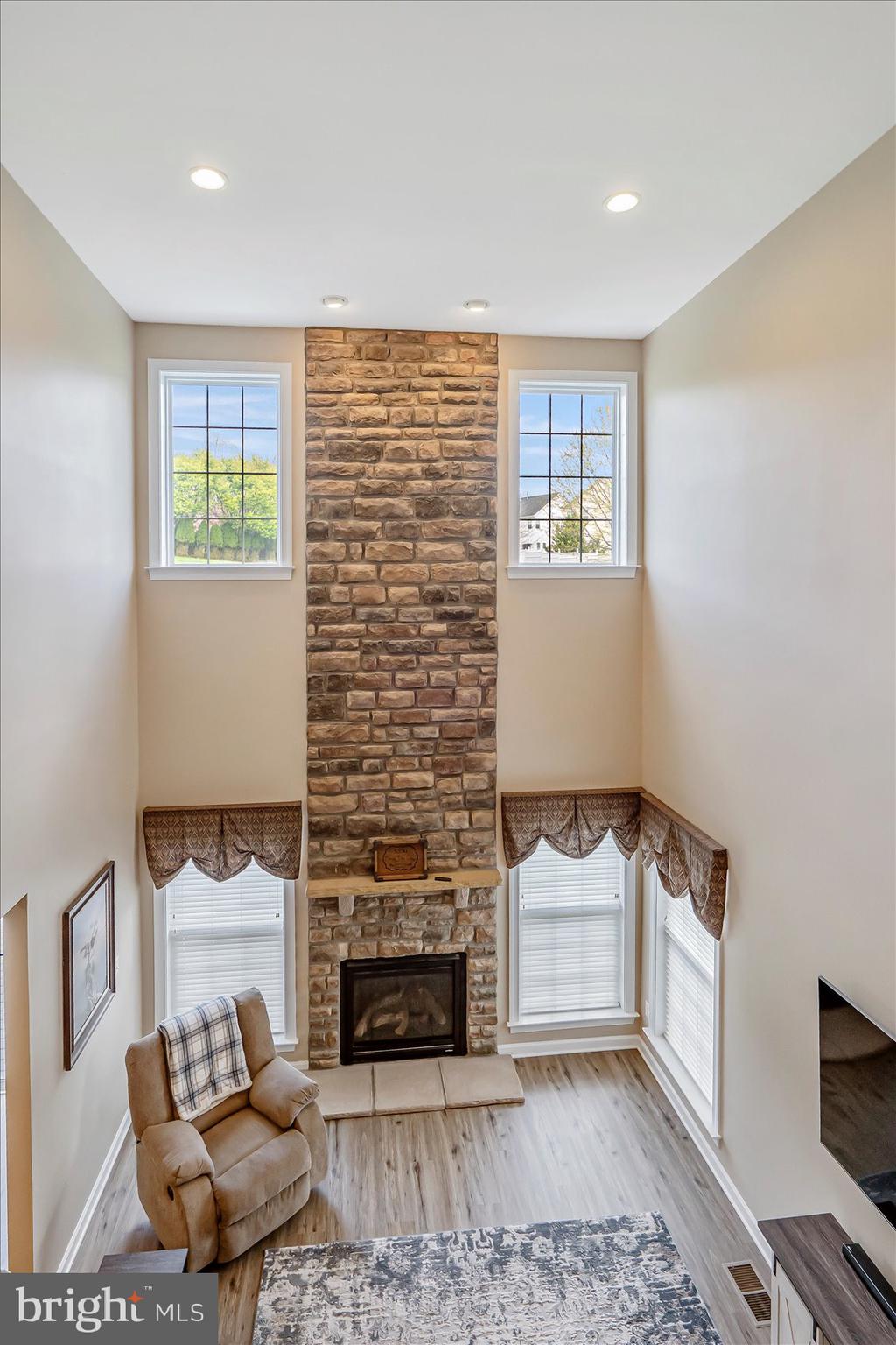 ORCHARD CROSSING - Residential