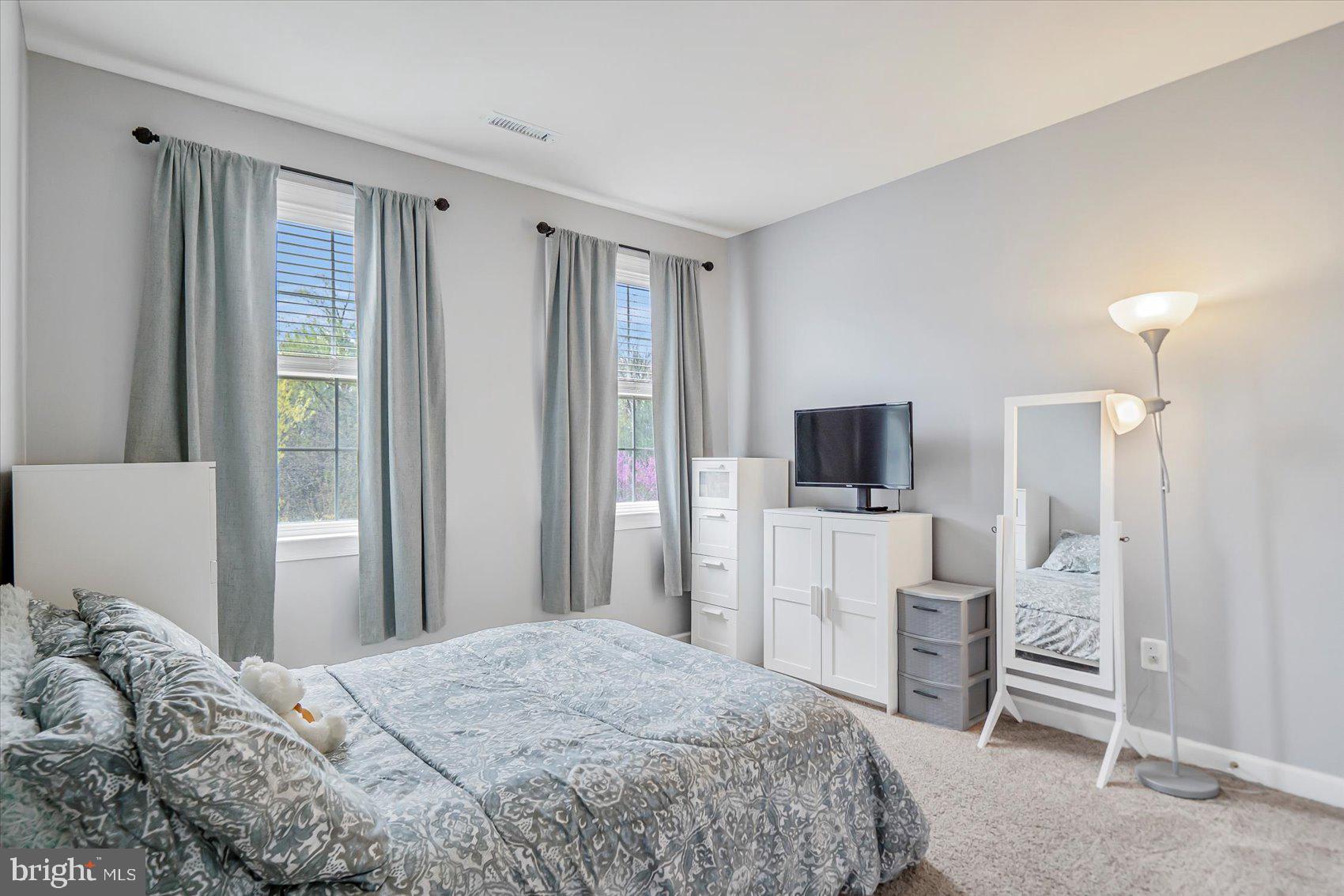 ORCHARD CROSSING - Residential