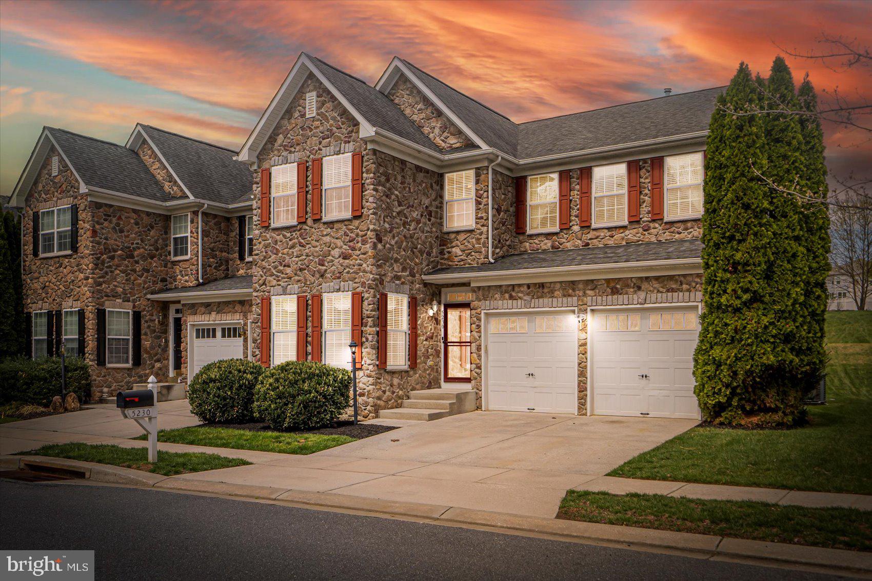 ORCHARD CROSSING - Residential