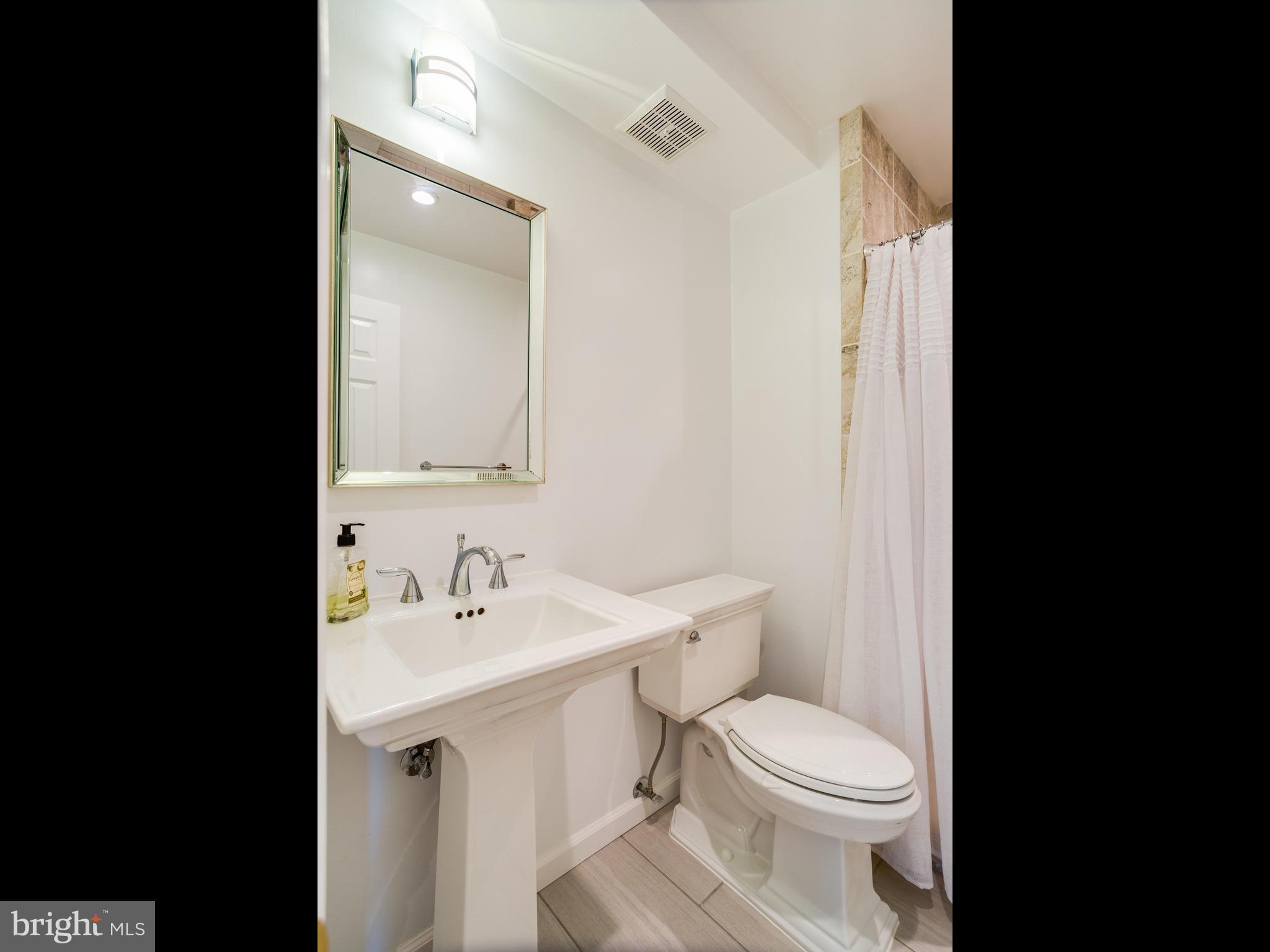 KEENE MILL MANOR - Residential