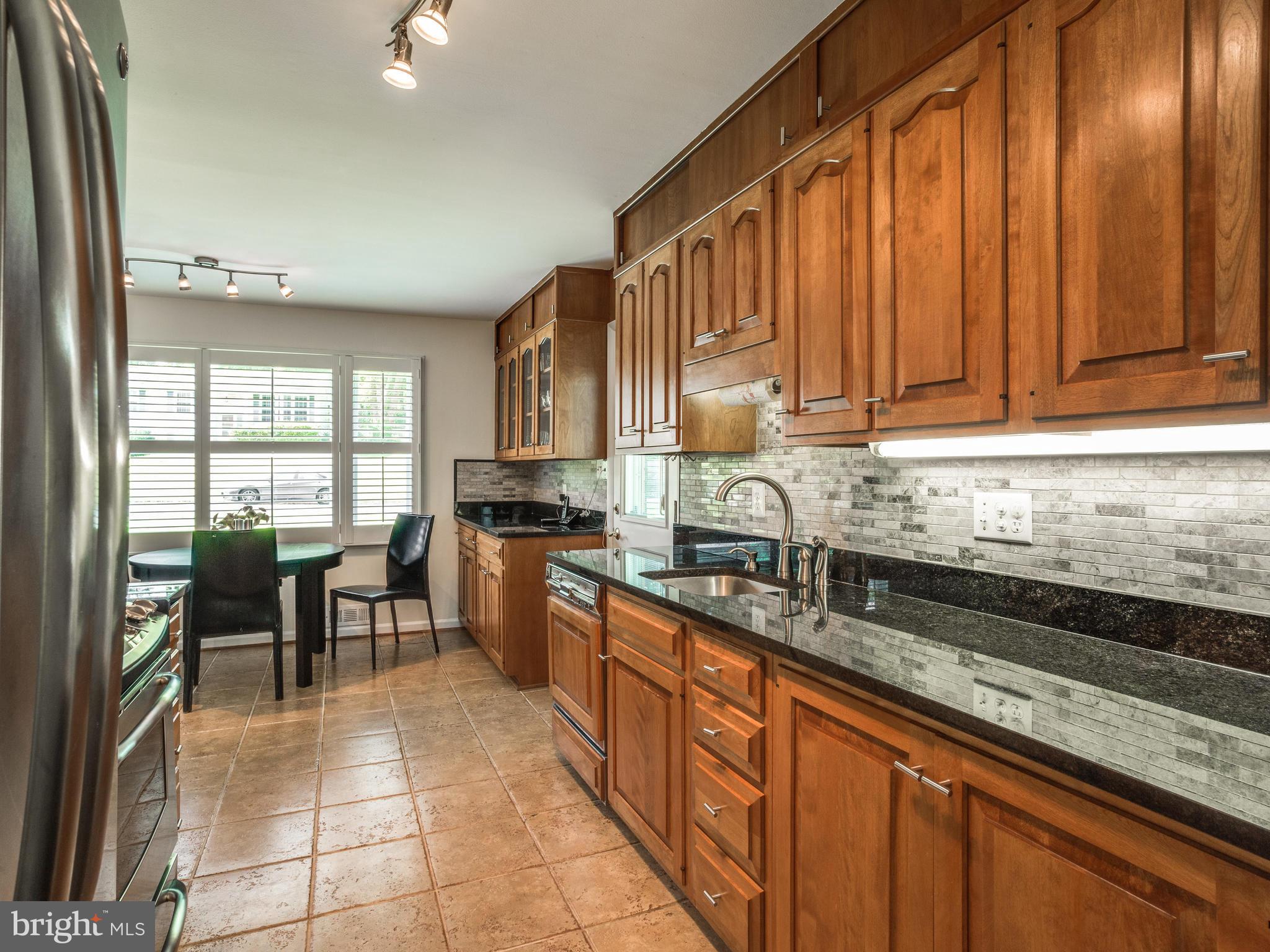 KEENE MILL MANOR - Residential