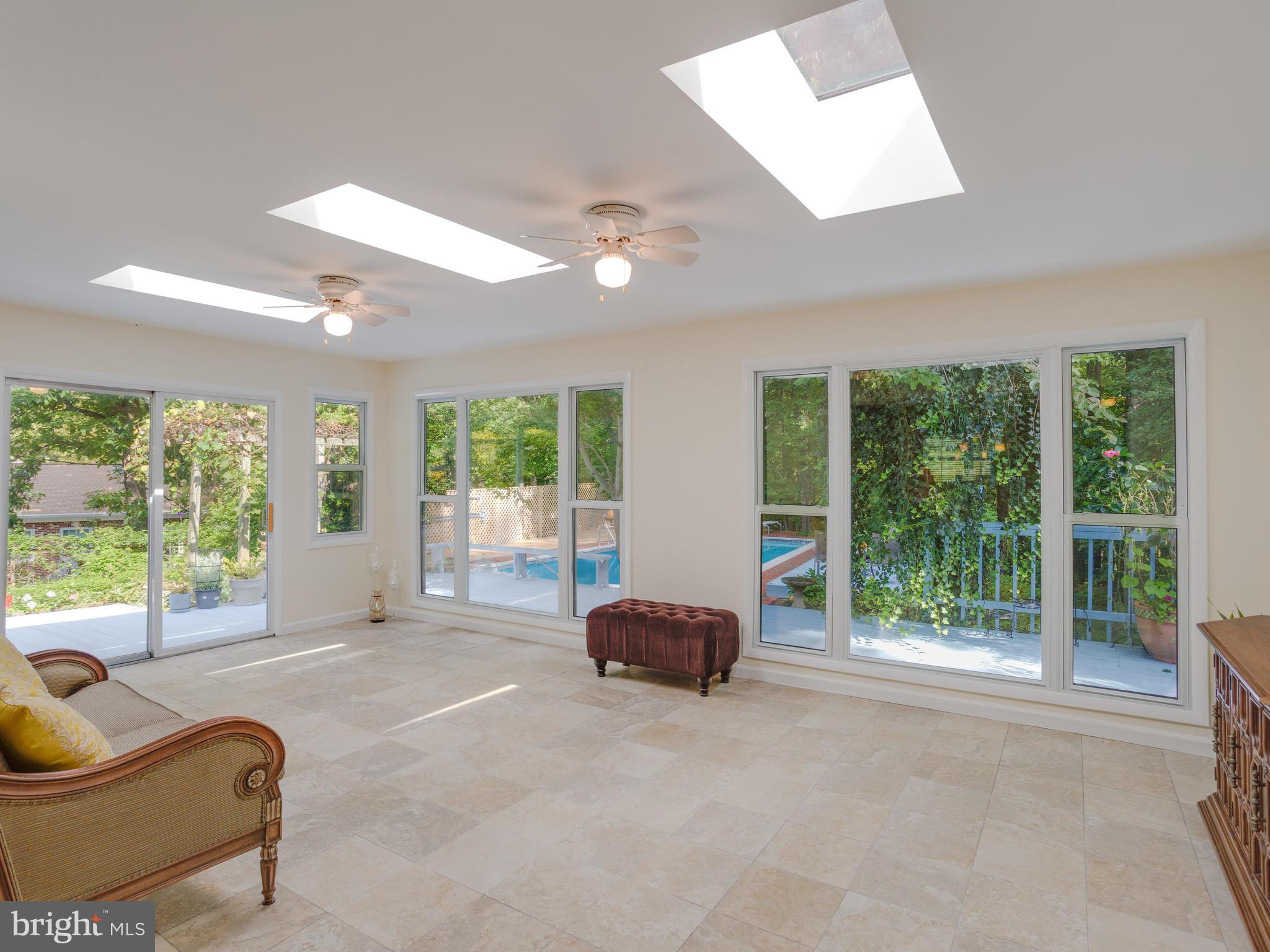 KEENE MILL MANOR - Residential