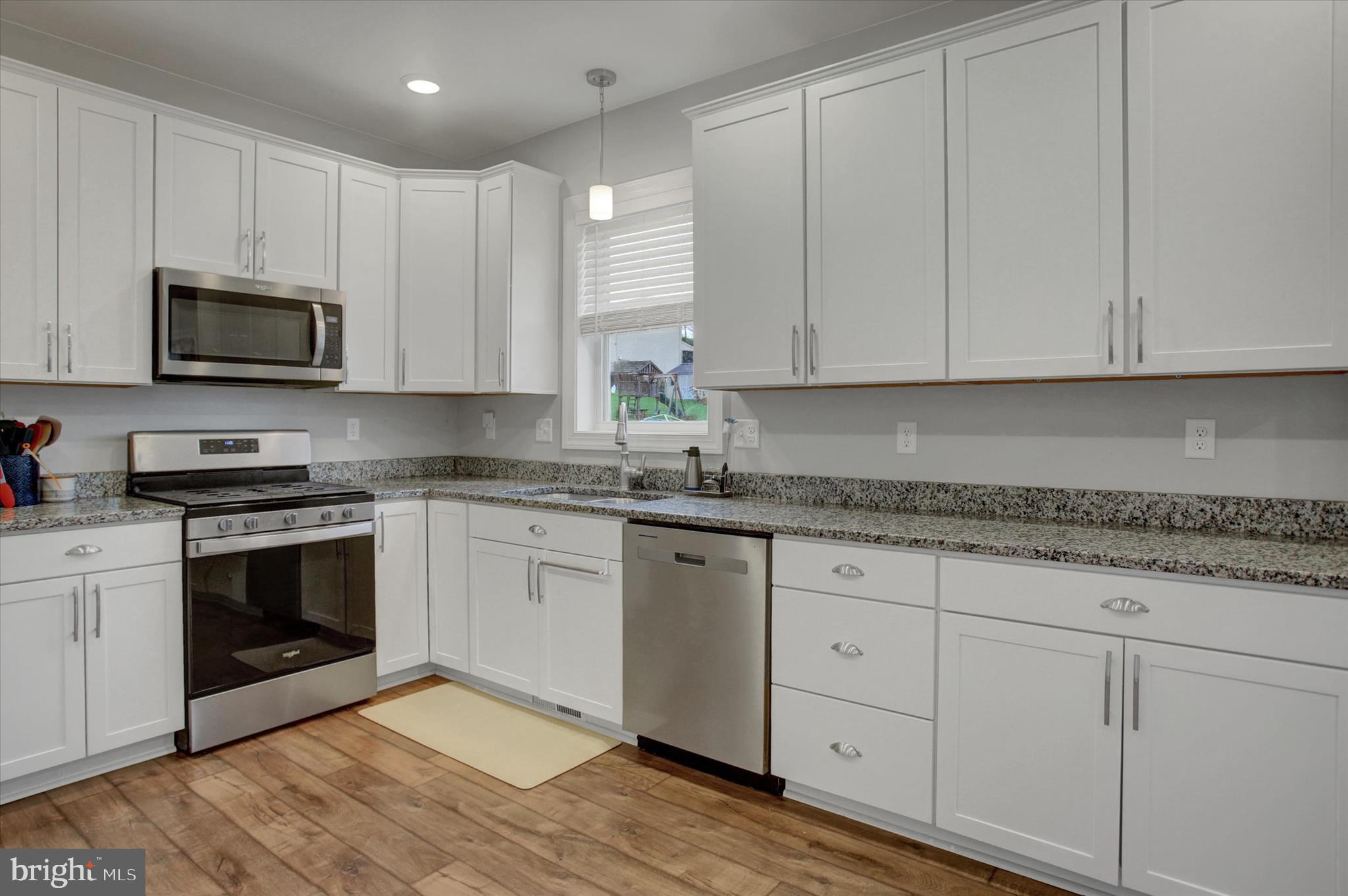 ORCHARD ESTATES - Residential